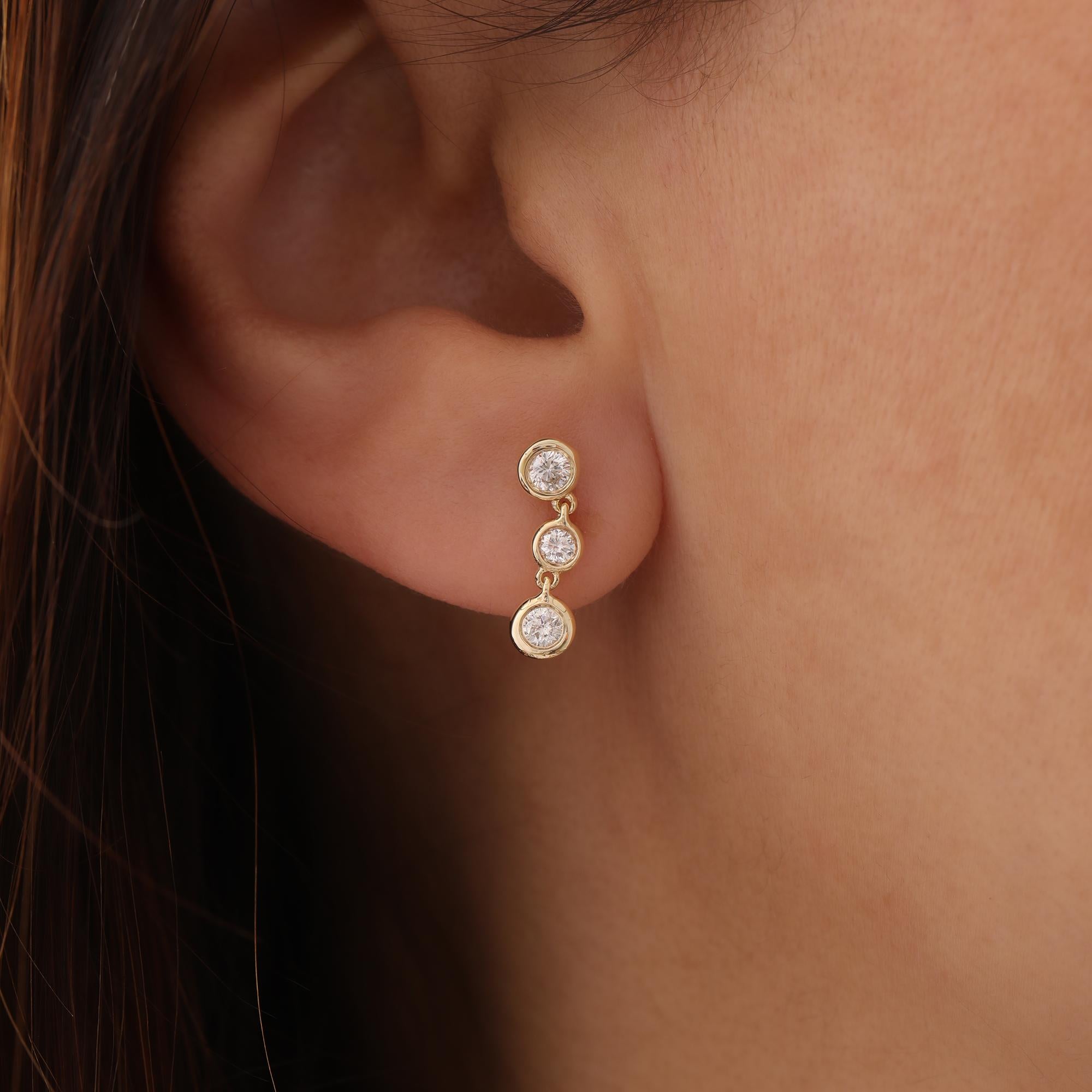 Pendientes de diamantes con engaste biselado 0,20 ct en venta 1