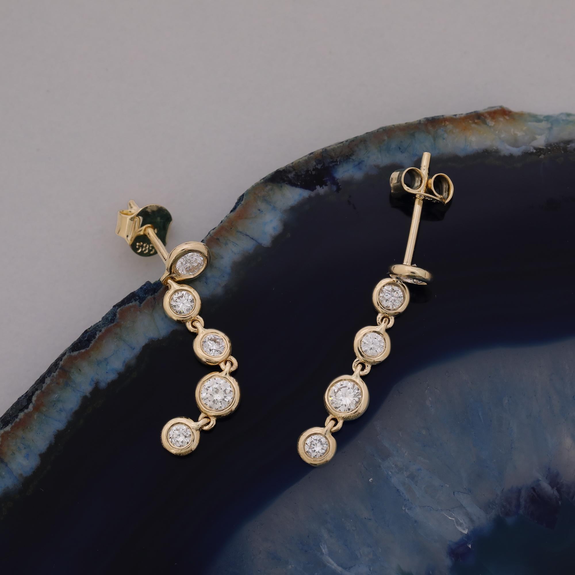 Diamant-Ohrringe mit Lünettenfassung (Rundschliff) im Angebot