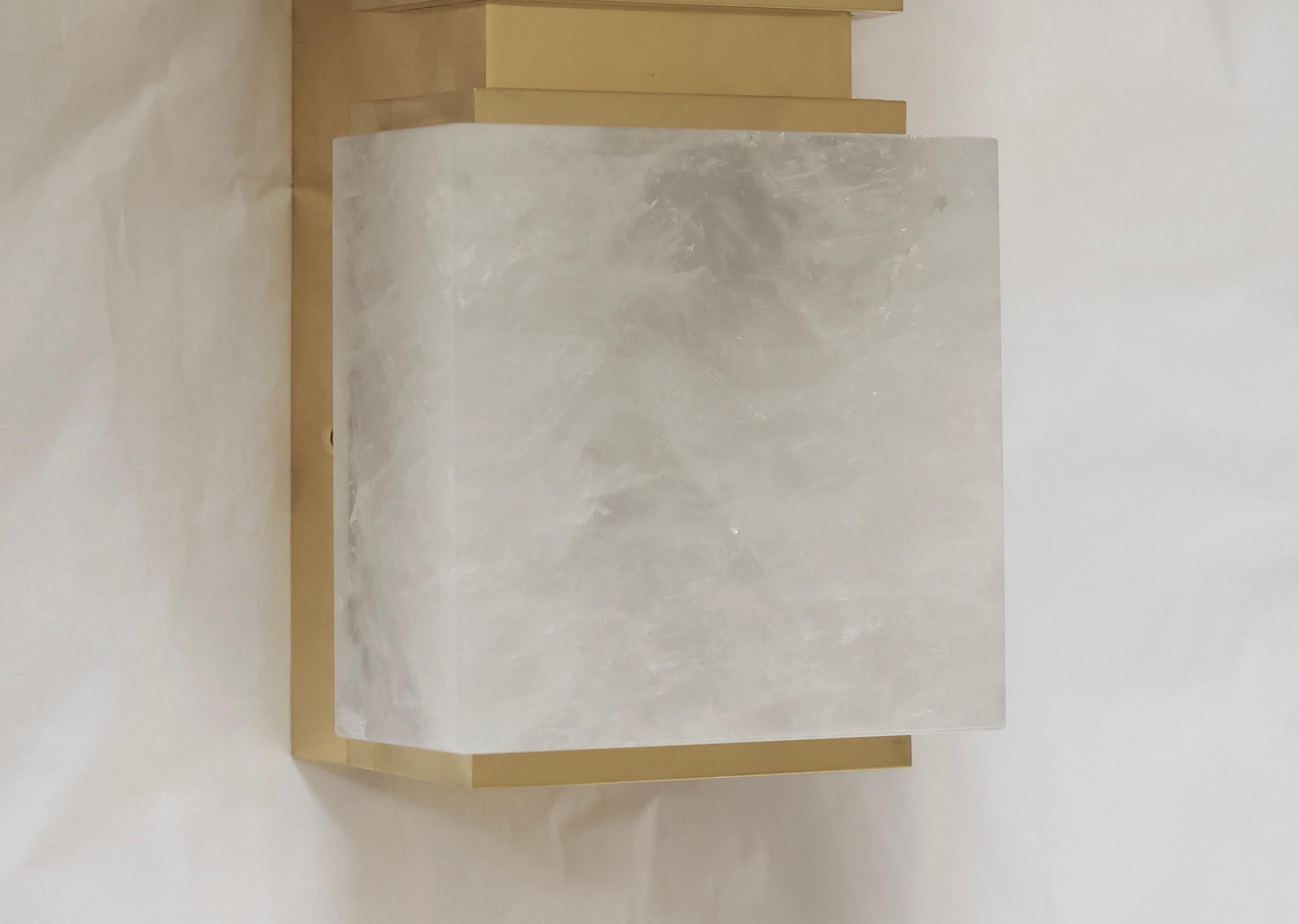 XXI secolo e contemporaneo BFB11 Sconce di cristallo di rocca di Phoenix in vendita