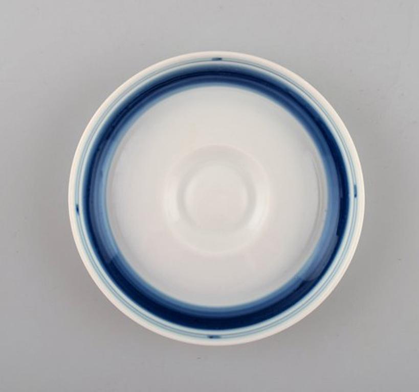 B&G, Bing & Grondahl, Korinth-Couchtisch mit Untertasse, 6er-Set, Bing & Grondahl (Skandinavische Moderne) im Angebot