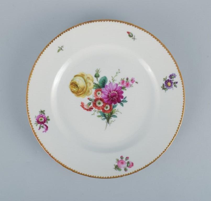 Danish B&G, Bing and Grondahl Saxon Flower, Four Dinner Plates Decorated with Flowers For Sale