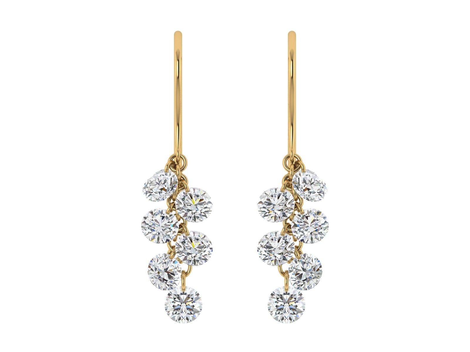 Round Cut 18kt Yellow Gold and Diamond Dangle Earring For Sale