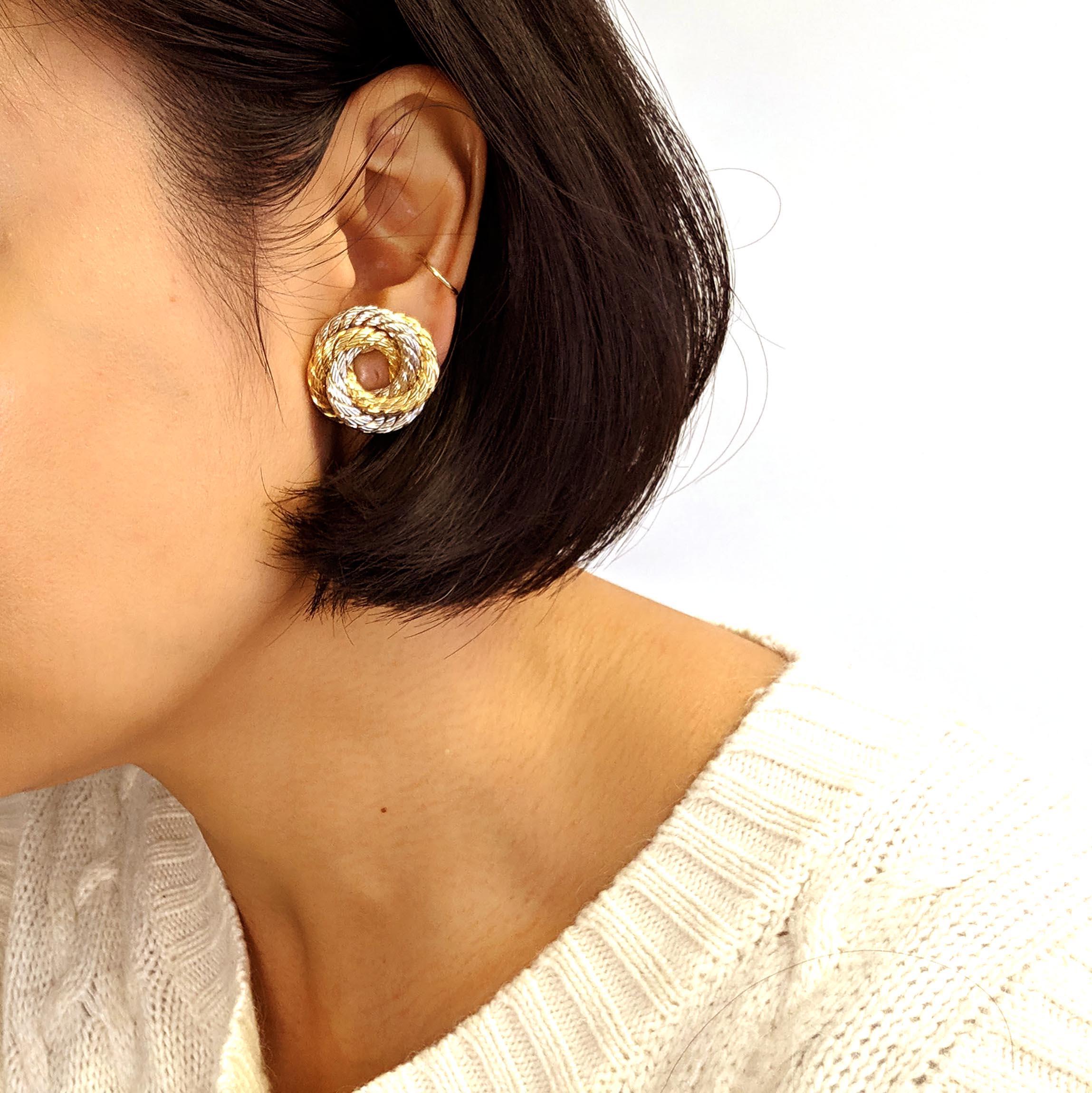 Bi-Color 18 Karat Gold Spiral Clip Earrings im Zustand „Gut“ in New York, NY
