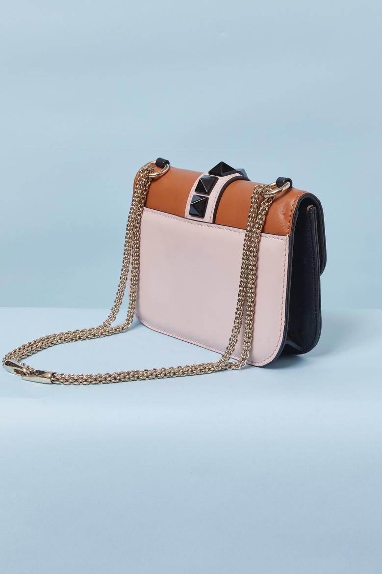 Sac en cuir bicolore avec clous noirs VALENTINO GARAVANI Pour femmes en vente