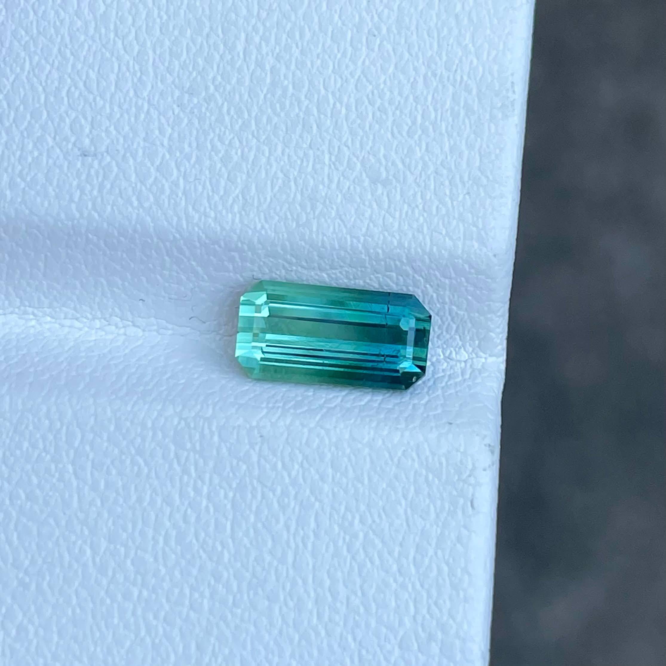 Bi-Color Loose Tourmaline 1.75 carats Step Emerald Cut Natural Afghan Gemstone In New Condition For Sale In Bangkok, TH