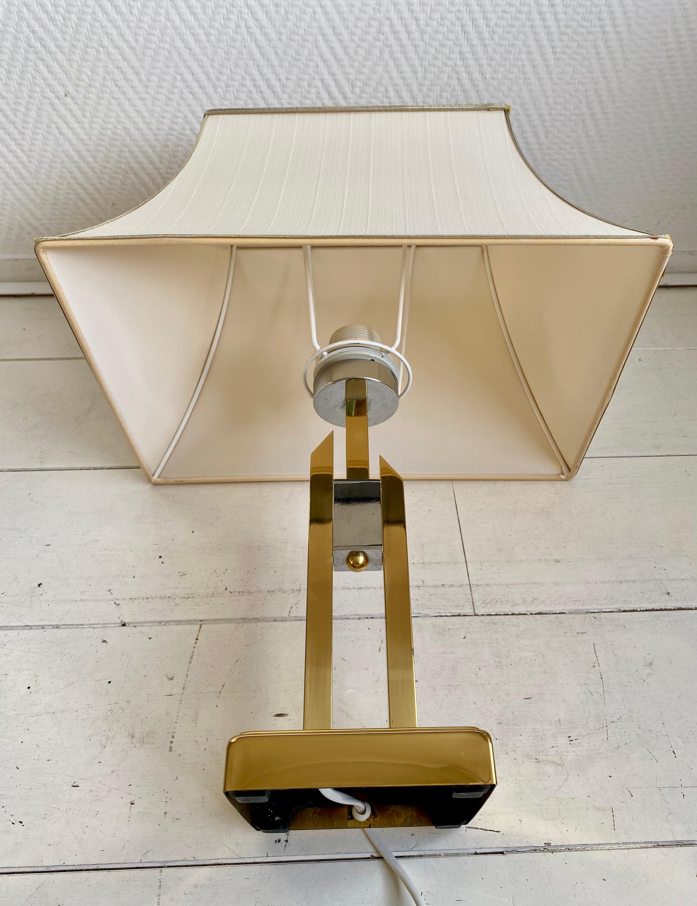 Bi-Color Skyscraper Table Lamp, Attributed to Herda Holland In Good Condition For Sale In Schagen, NL