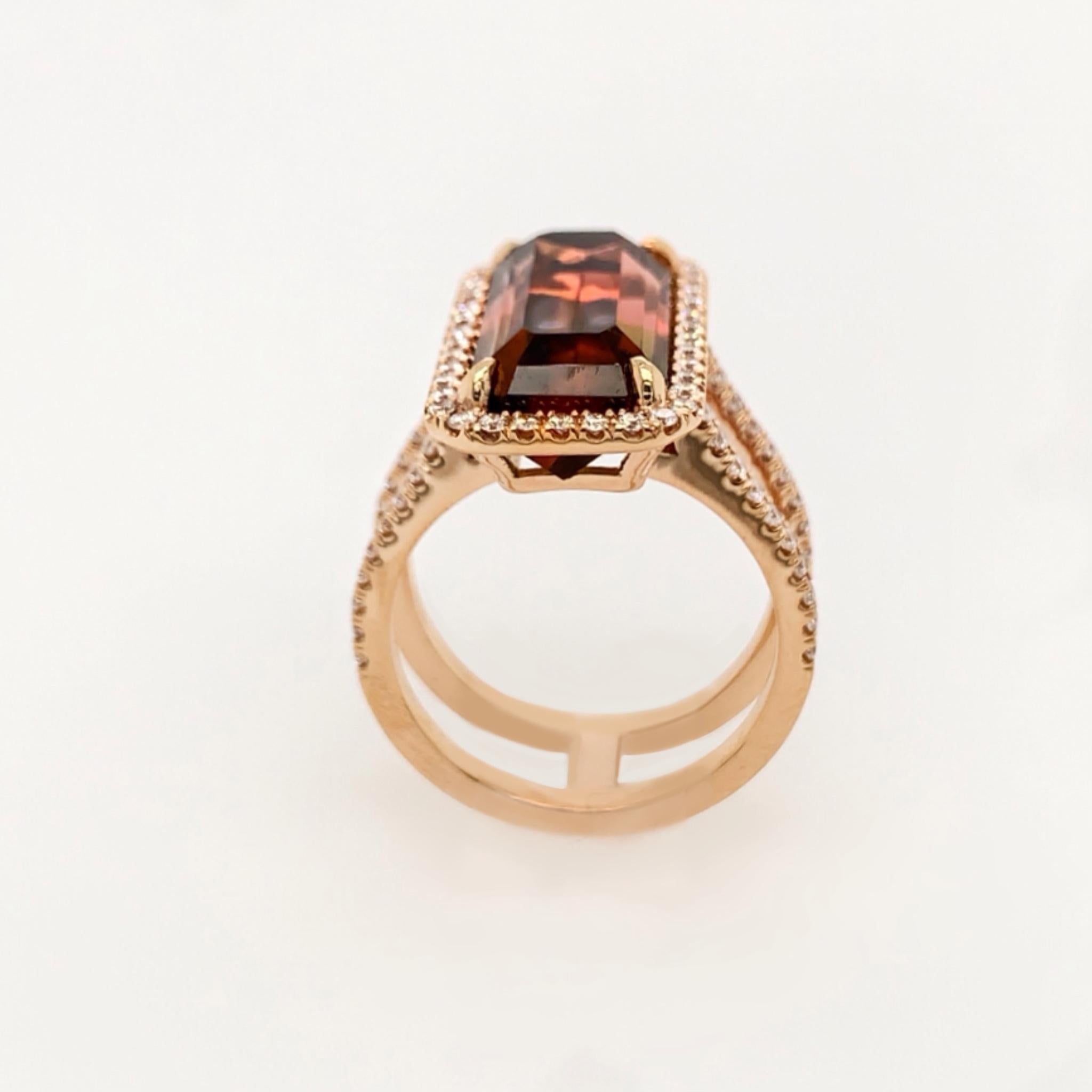 Women's Bi-Color Tourmaline and Diamond 18 Karat Rose Gold Ring For Sale