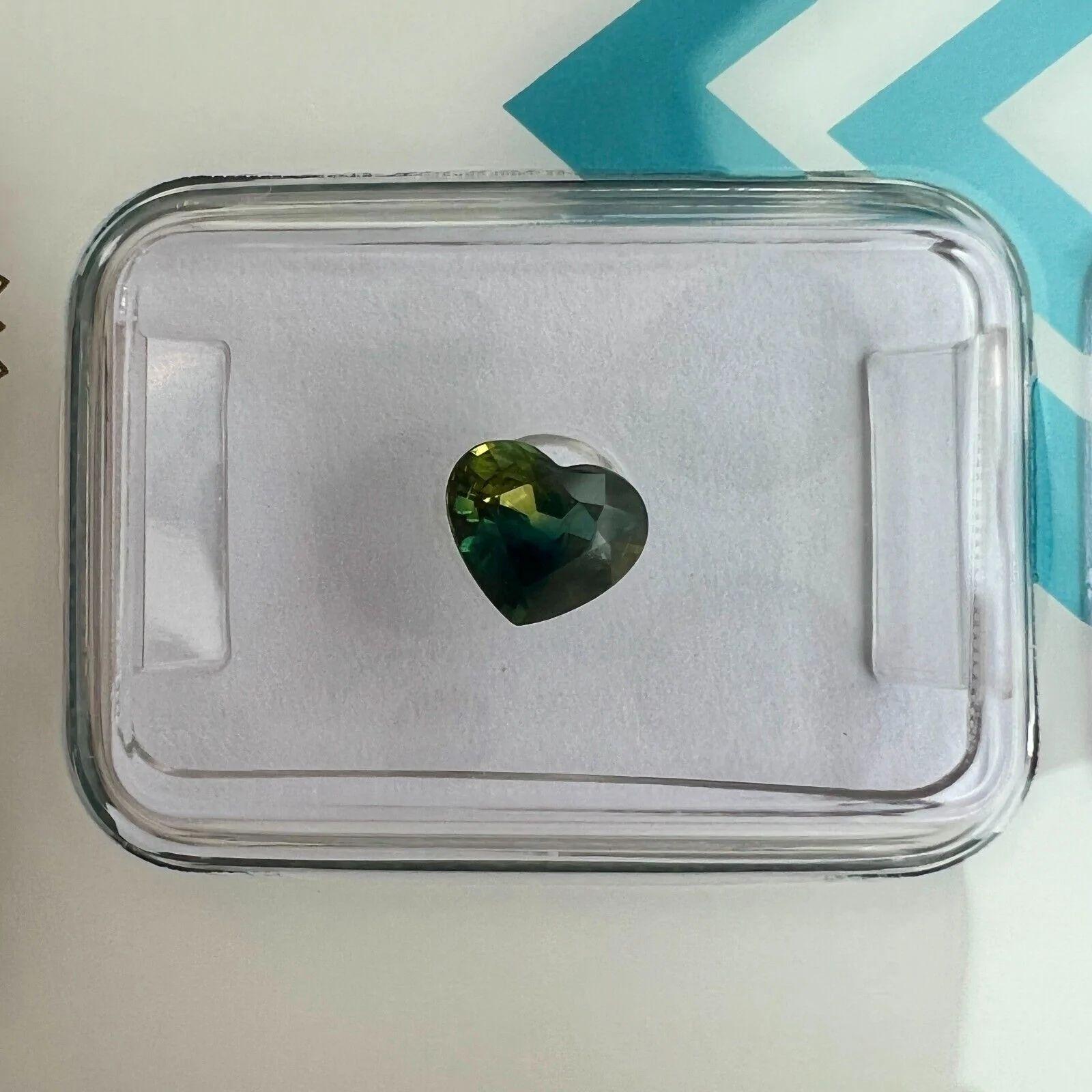 Bi Color Blue Green Yellow 0.69ct Australian Sapphire Heart Cut IGI Certified In New Condition In Birmingham, GB