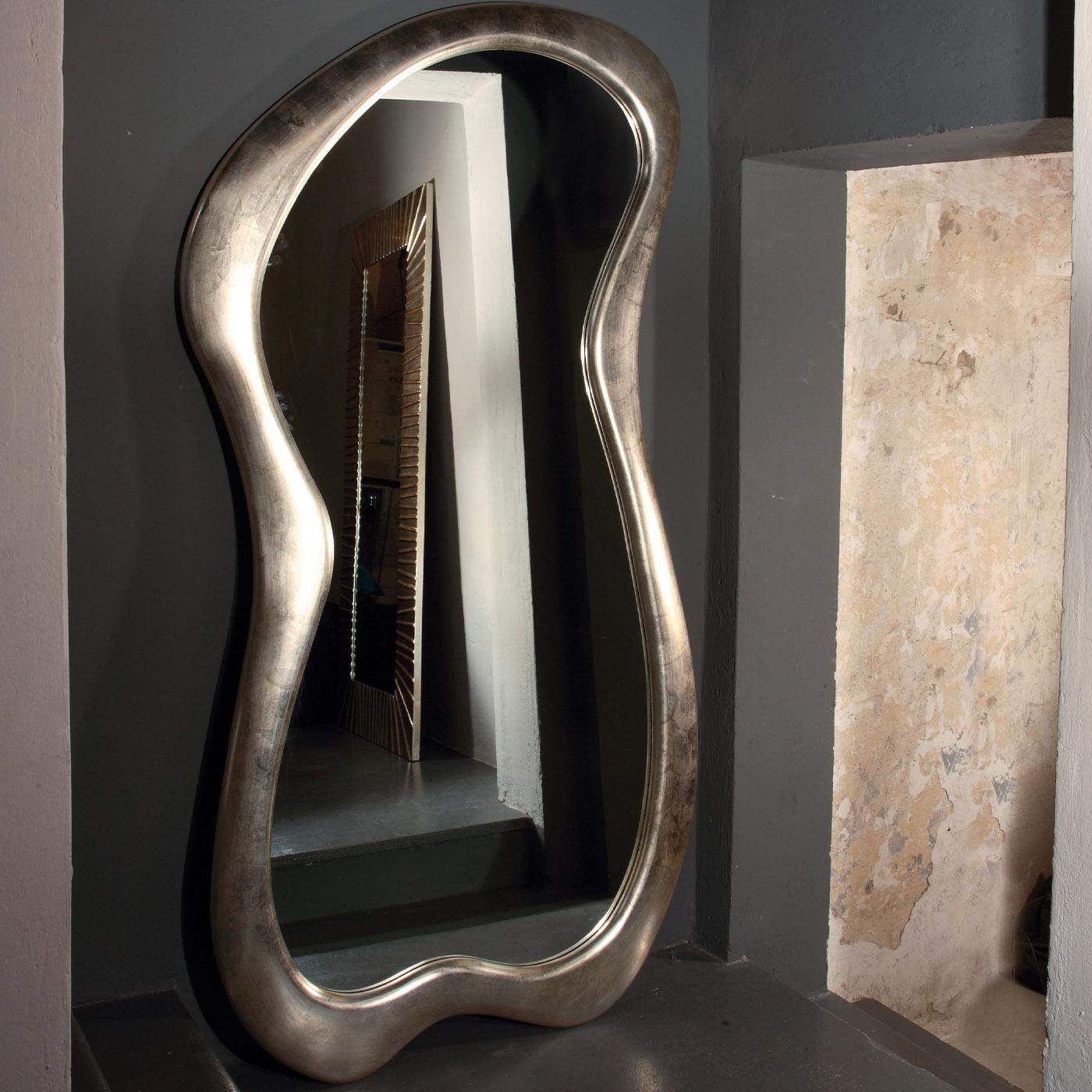 BI Grande specchio Avant Garde in stile argentato di Spini Firenze In condizioni Nuovo in vendita a Milan, IT