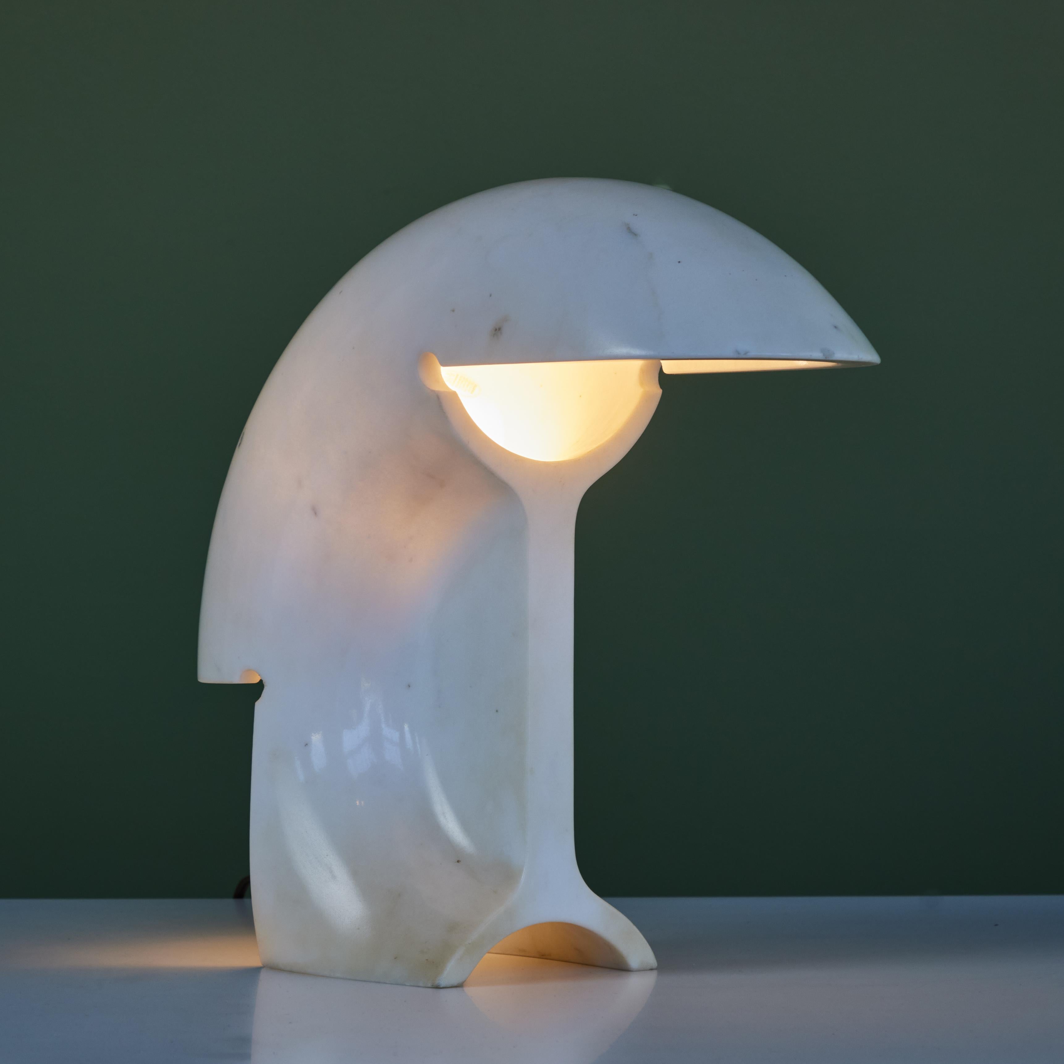 italien Lampe de table Biagio par Afra et Tobia Scarpa pour Flos en vente