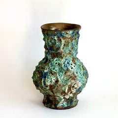 ''Ginger 3,'' Keramik, zeitgenössisch, Skulptur, Vase, Grün