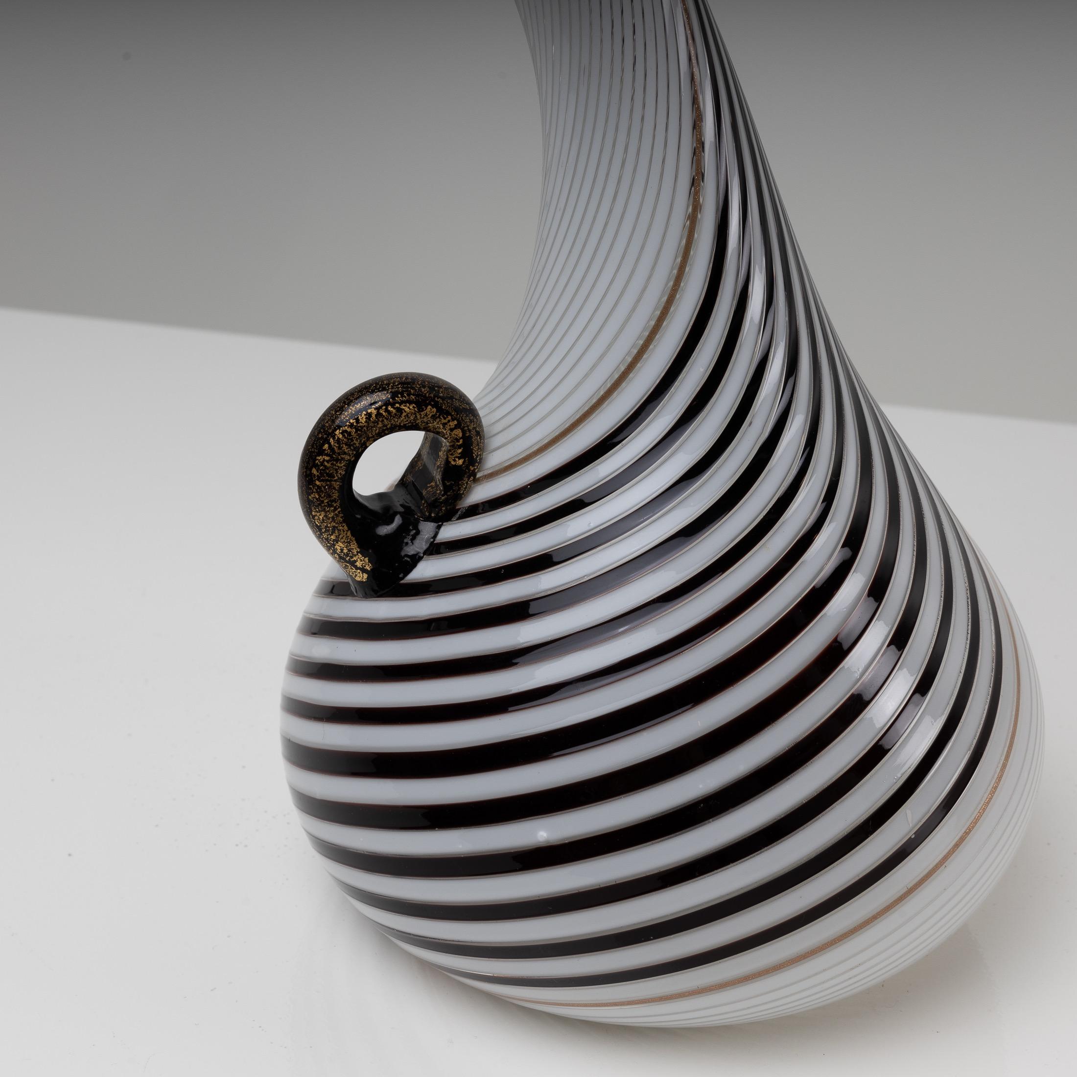 Italian “Mezza filigrana” bianco nero swan neck tall vase by Dino Martens