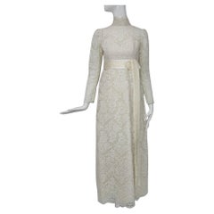 Bianchi New York/Boston Robe de mariée Empire à col haut en dentelle blanche des années 1960 X Small