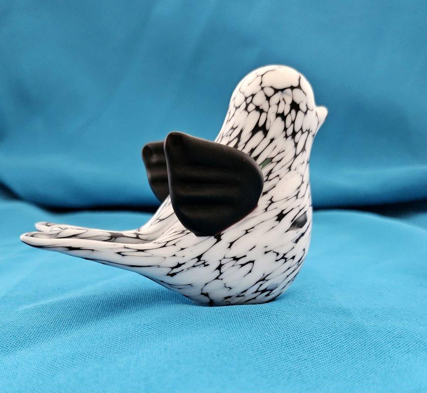 Italian Mid-Century Modern Bianco Nero Fantasy Murano Glass Bird, Archimede Seguso