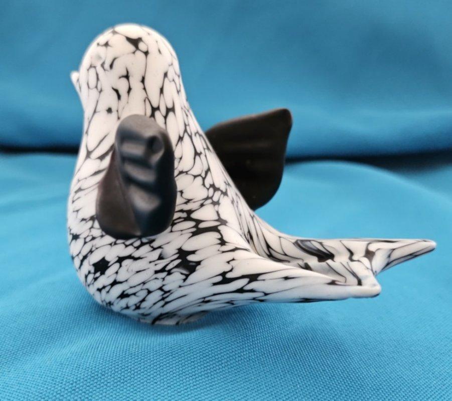 Mid-Century Modern Bianco Nero Fantasy Murano Glass Bird, Archimede Seguso 2