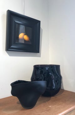 Zeitgenössische Skulptur „Torso“ aus sandgestrahltem und geblasenem Glas in Schwarz