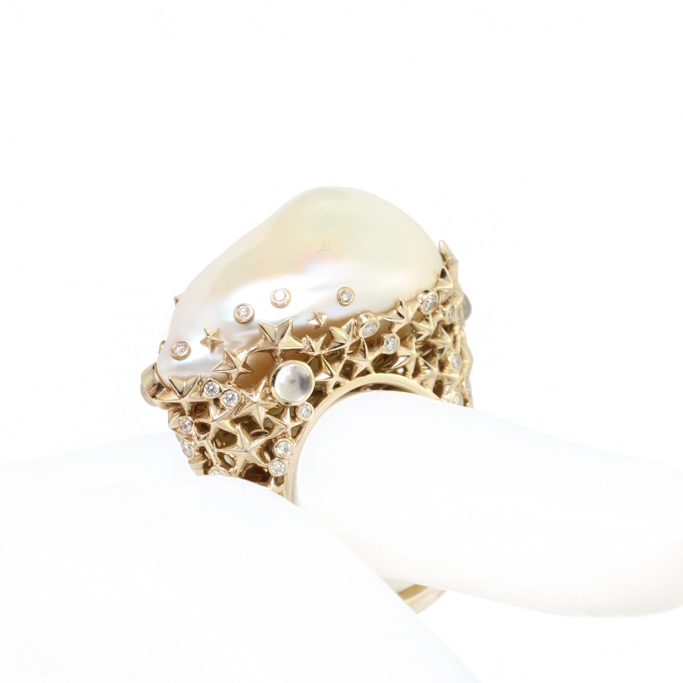 Women's Bibi Van Der Velden 18kt Yellow Gold Moonstone Pearl Diamond Ring