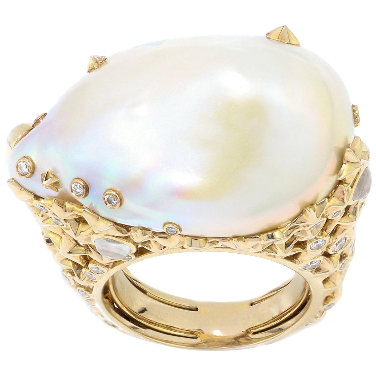 Bibi Van Der Velden 18kt Yellow Gold Moonstone Pearl Diamond Ring