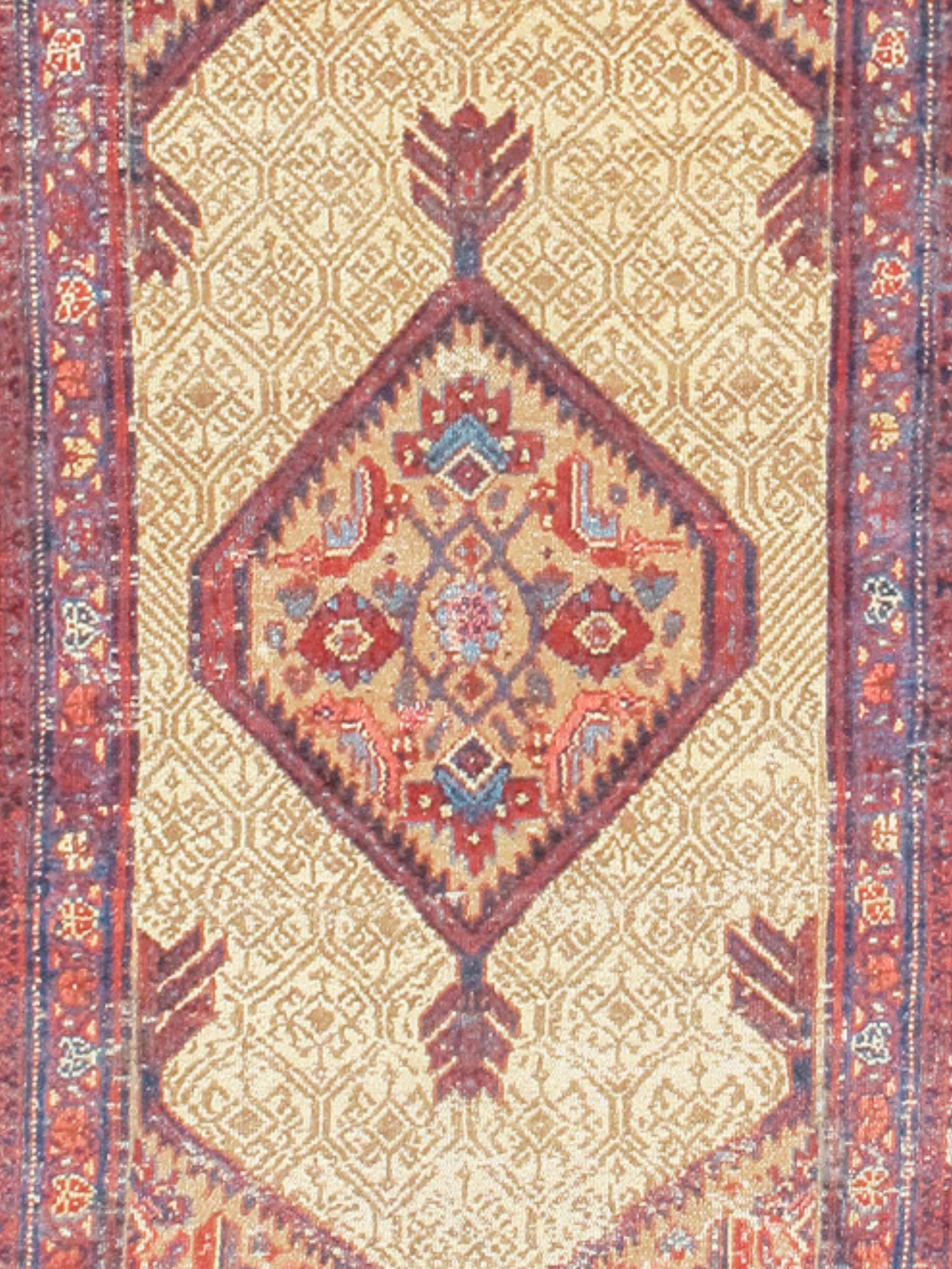 Bibikibad-Läufer, um 1900 (Handgeknüpft) im Angebot