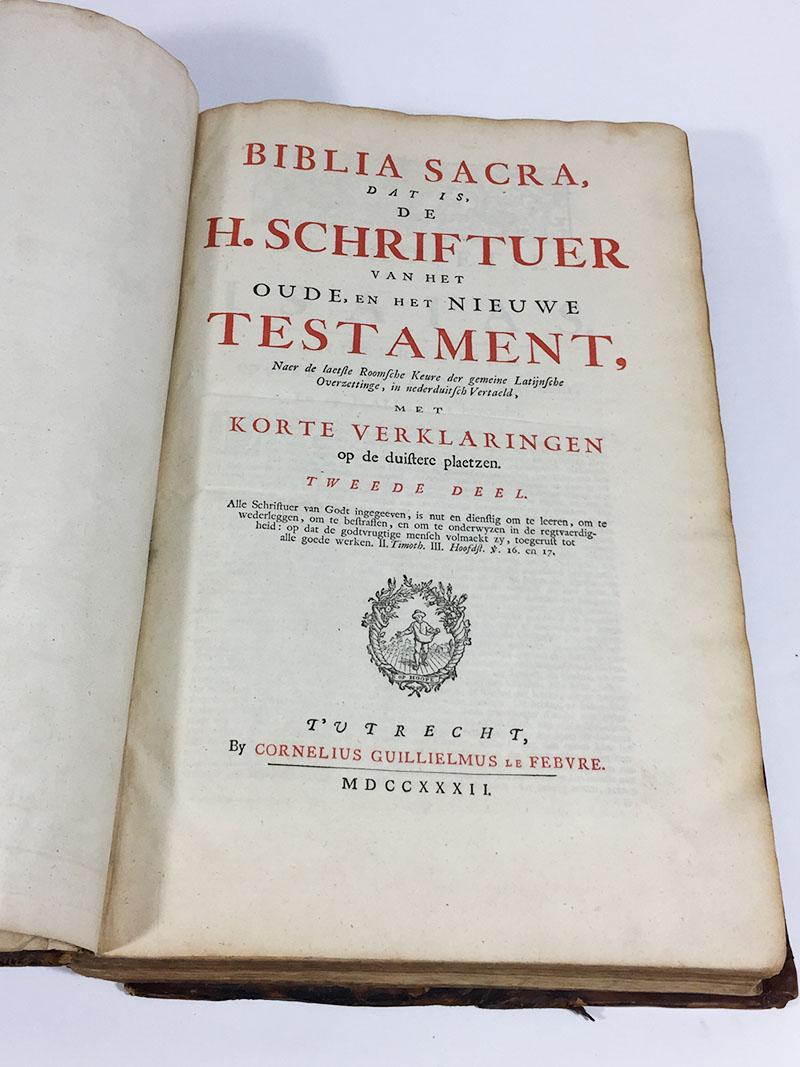 Leather Bible, Biblia Sacra, Utrecht, Cornelius Guillielmus Le Febvre, 1732 For Sale