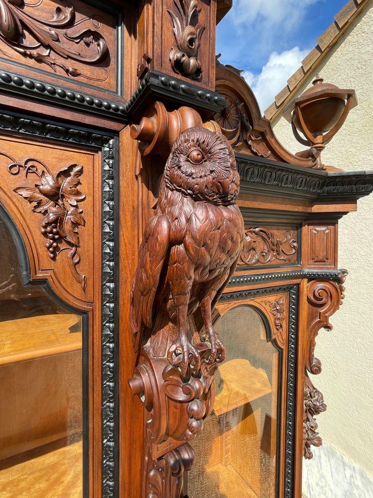 Castle Bookcase in Walnut & Ebony from Napoleon III Period, 19th Century 6