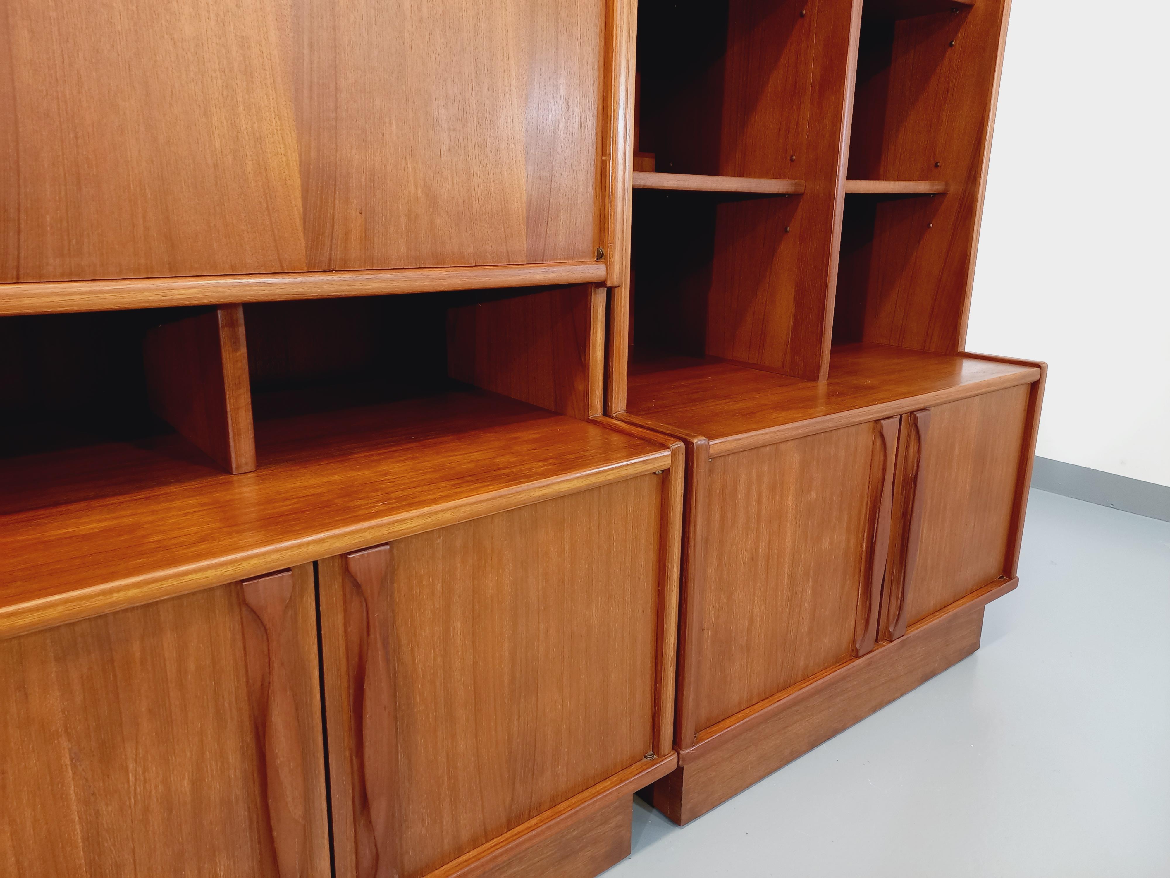 Biblioteca doppia scandinava vintage in legno degli anni 60 In condizioni buone in vendita a BESANÇON, FR