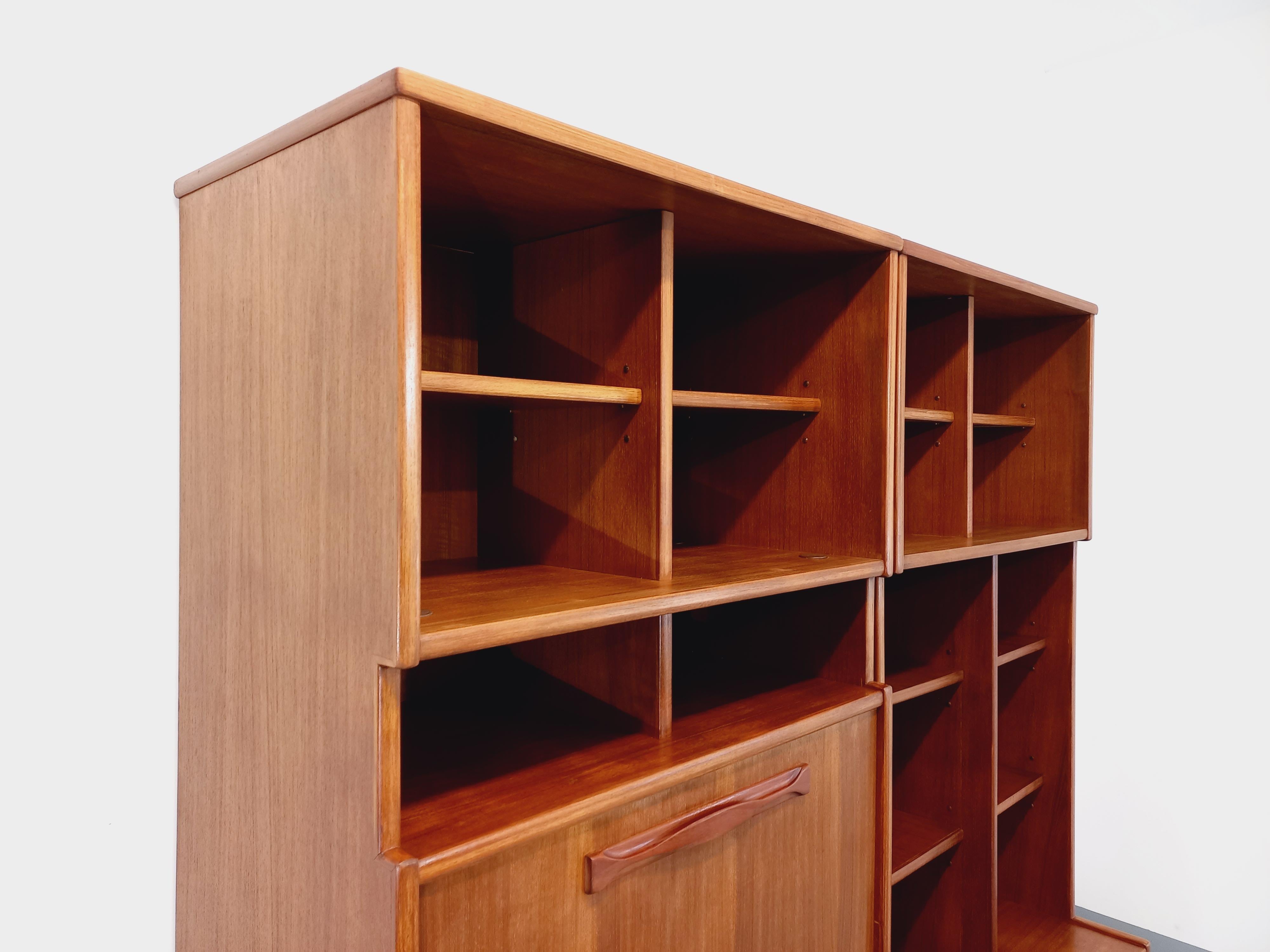 Teak Biblioteca doppia scandinava vintage in legno degli anni 60 in vendita