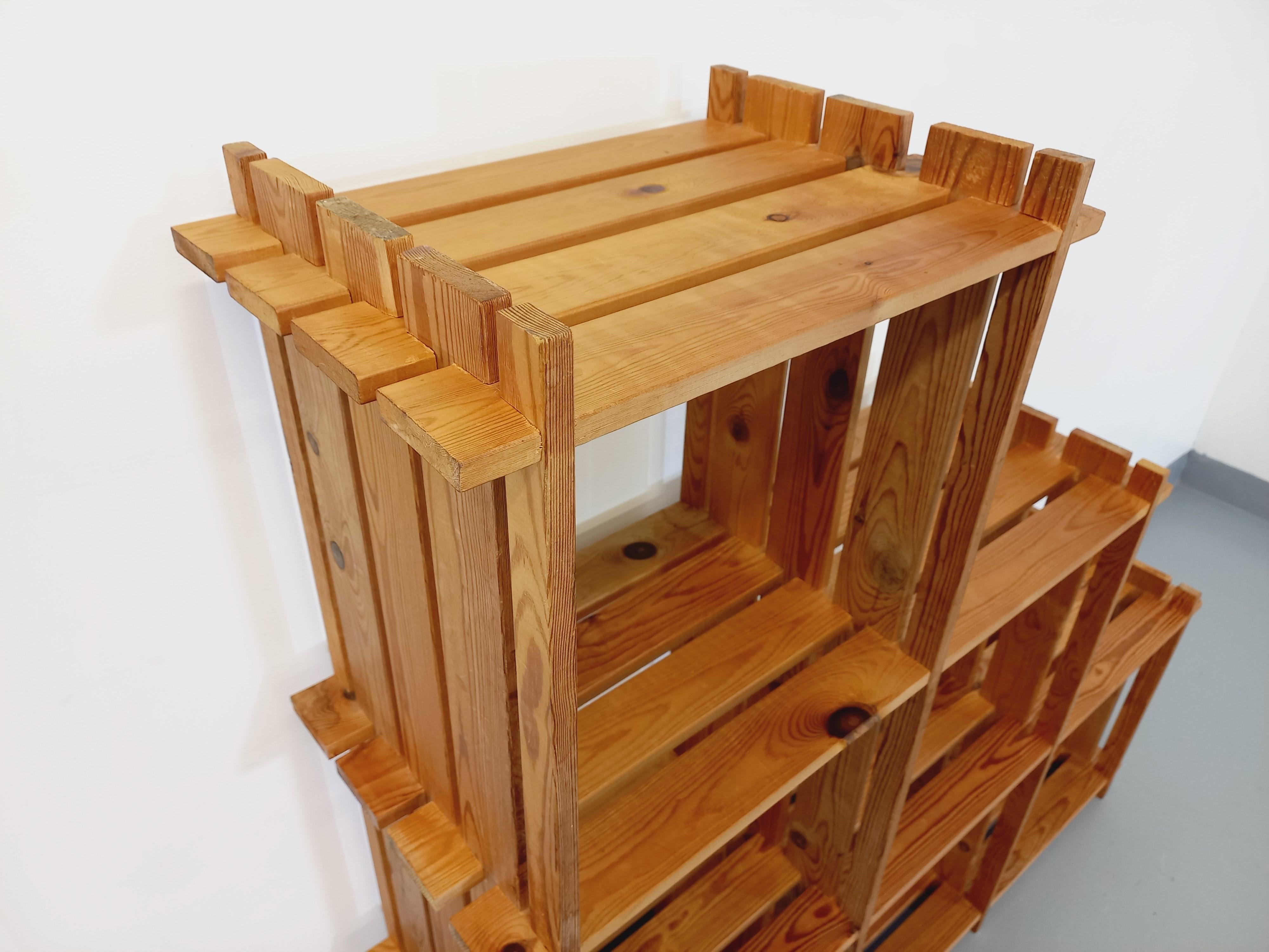 Fine XX secolo Biblioteca con scala mobile in legno vintage degli anni '80 in stile Maison in vendita