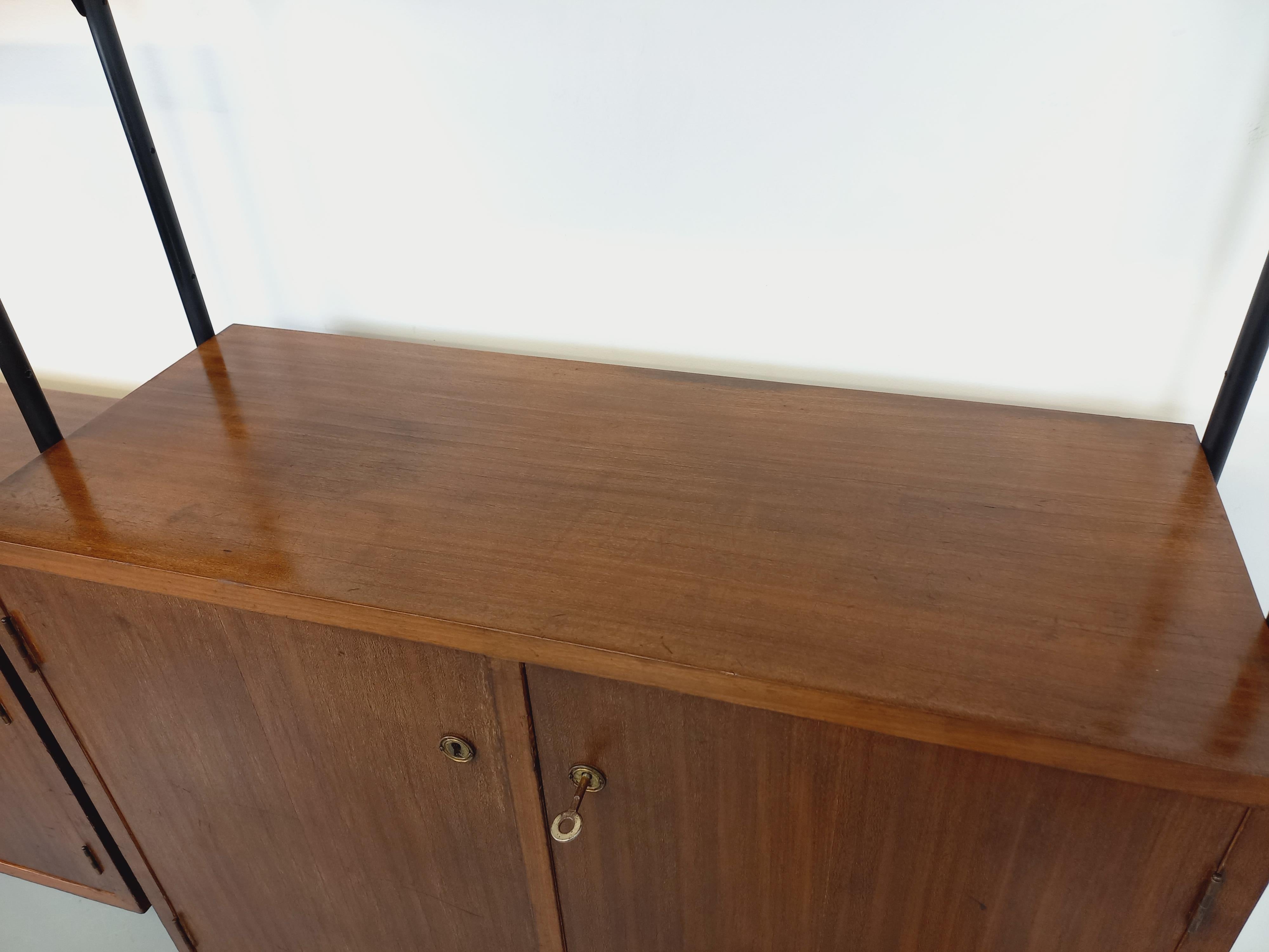 Italiano Biblioteca d'epoca italiana doppiamente modulabile in bois e métal in vendita