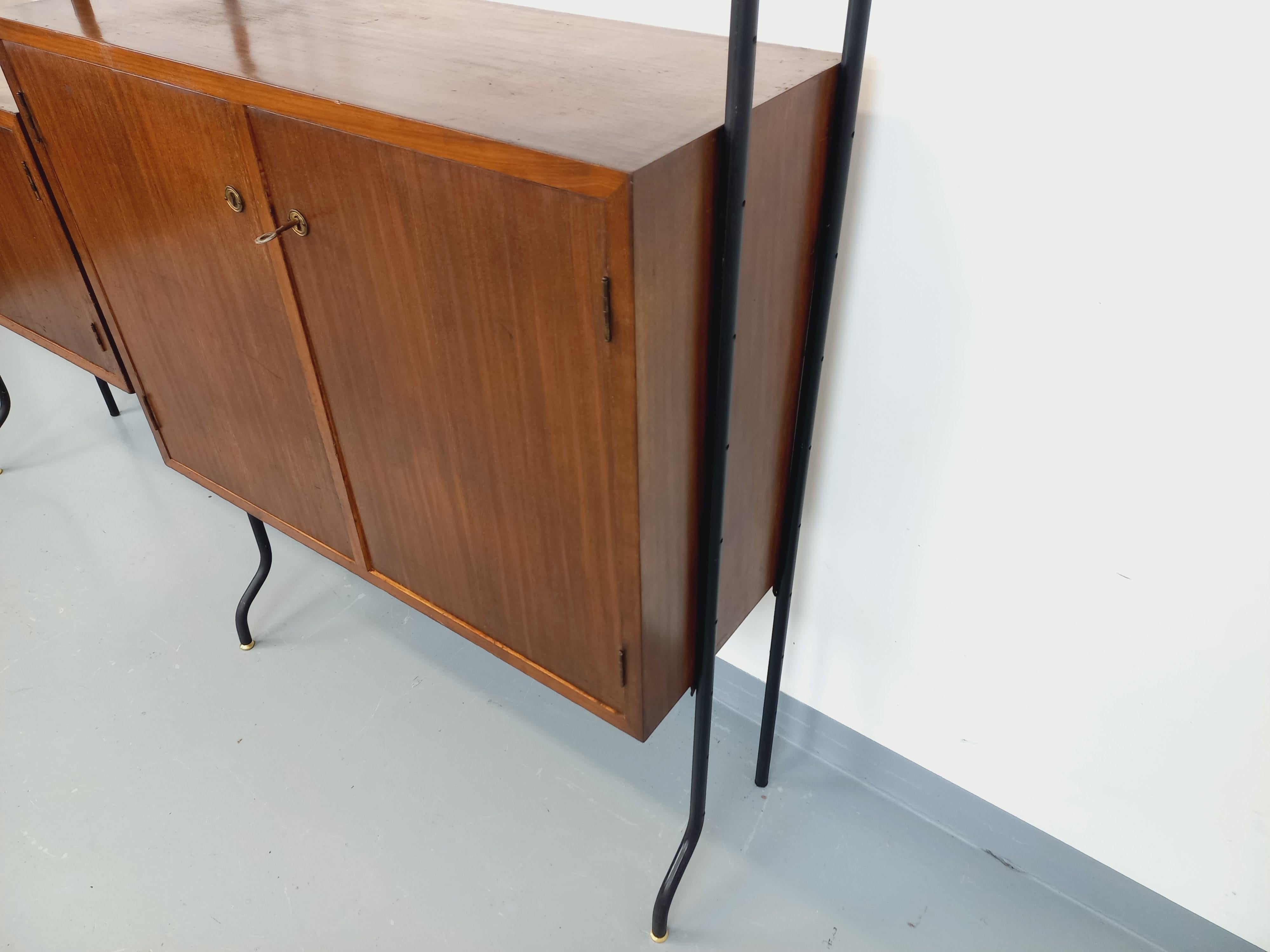 Biblioteca d'epoca italiana doppiamente modulabile in bois e métal in vendita 1