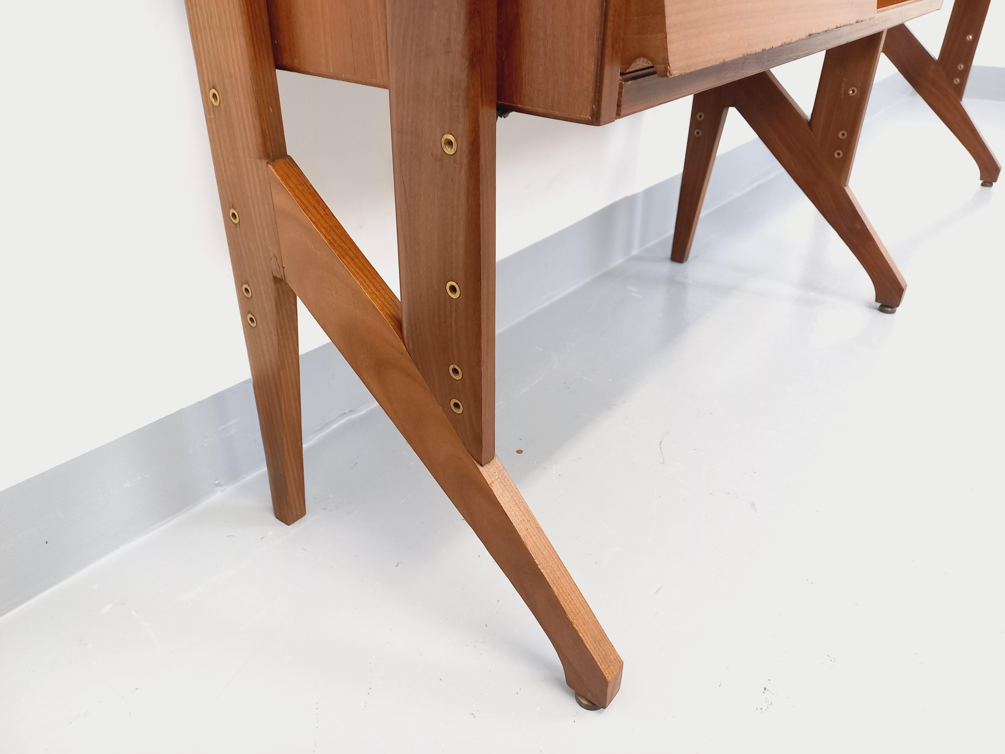 Teak Biblioteca italiana doppiamente modulabile vintage in legno degli anni '60 in vendita