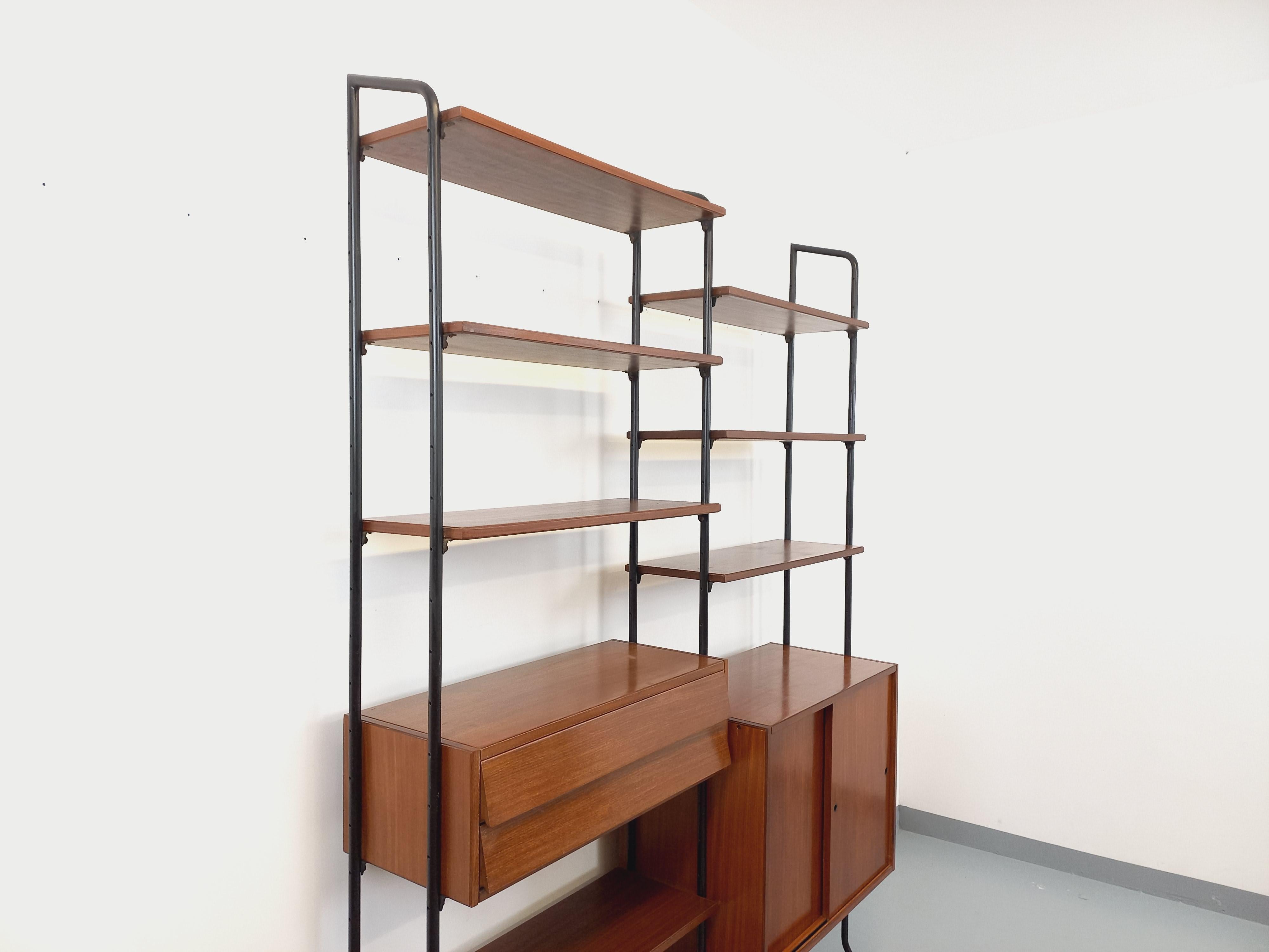 Bibliothèque étagère italienne double modulable vintage en teck et métal 4
