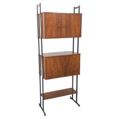 Bibliothèque étagère italienne modulable vintage en bois de noyer et métal
