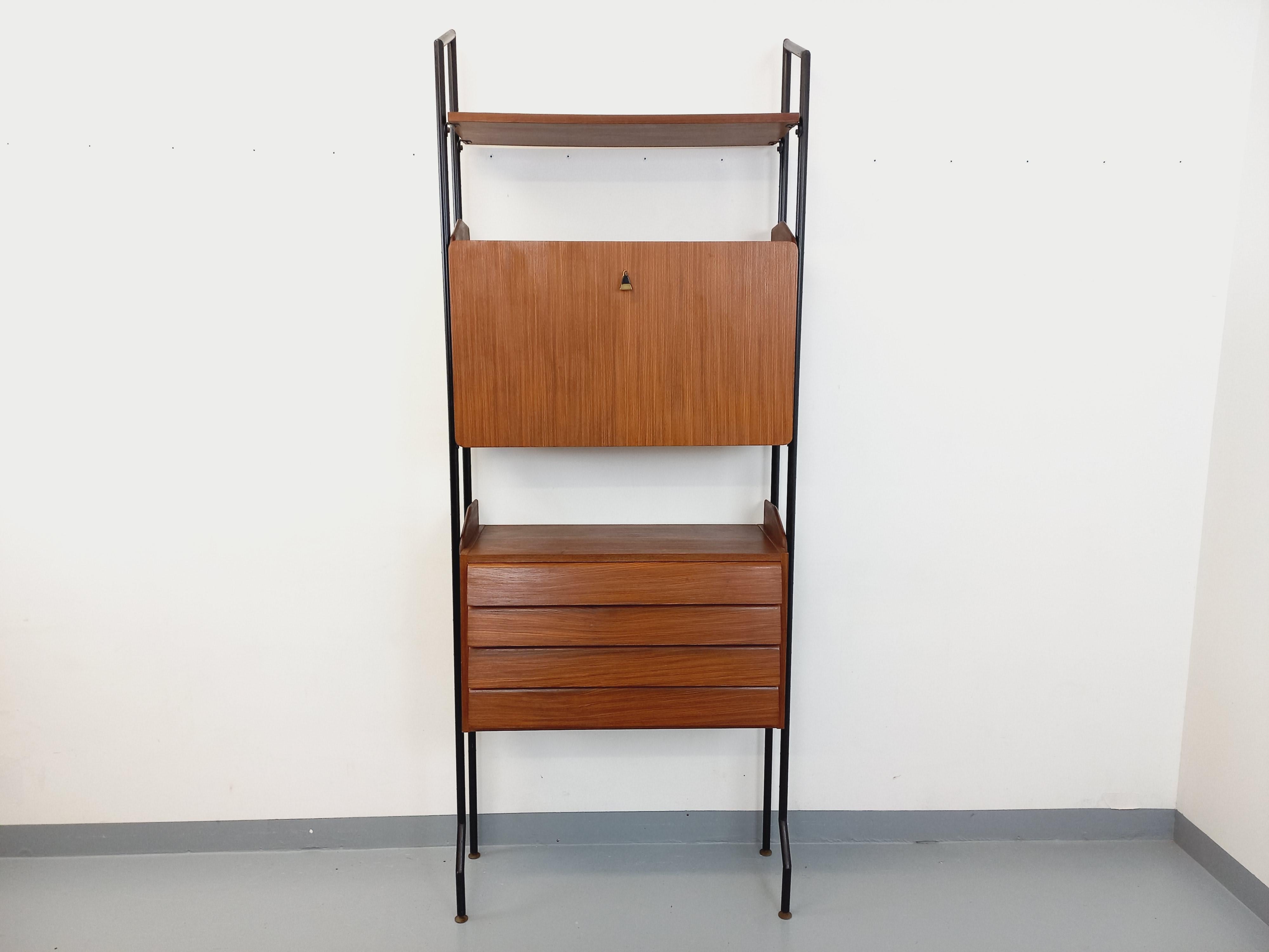 Bibliothèque étagère italienne modulable vintage en teck et métal des années 60 4