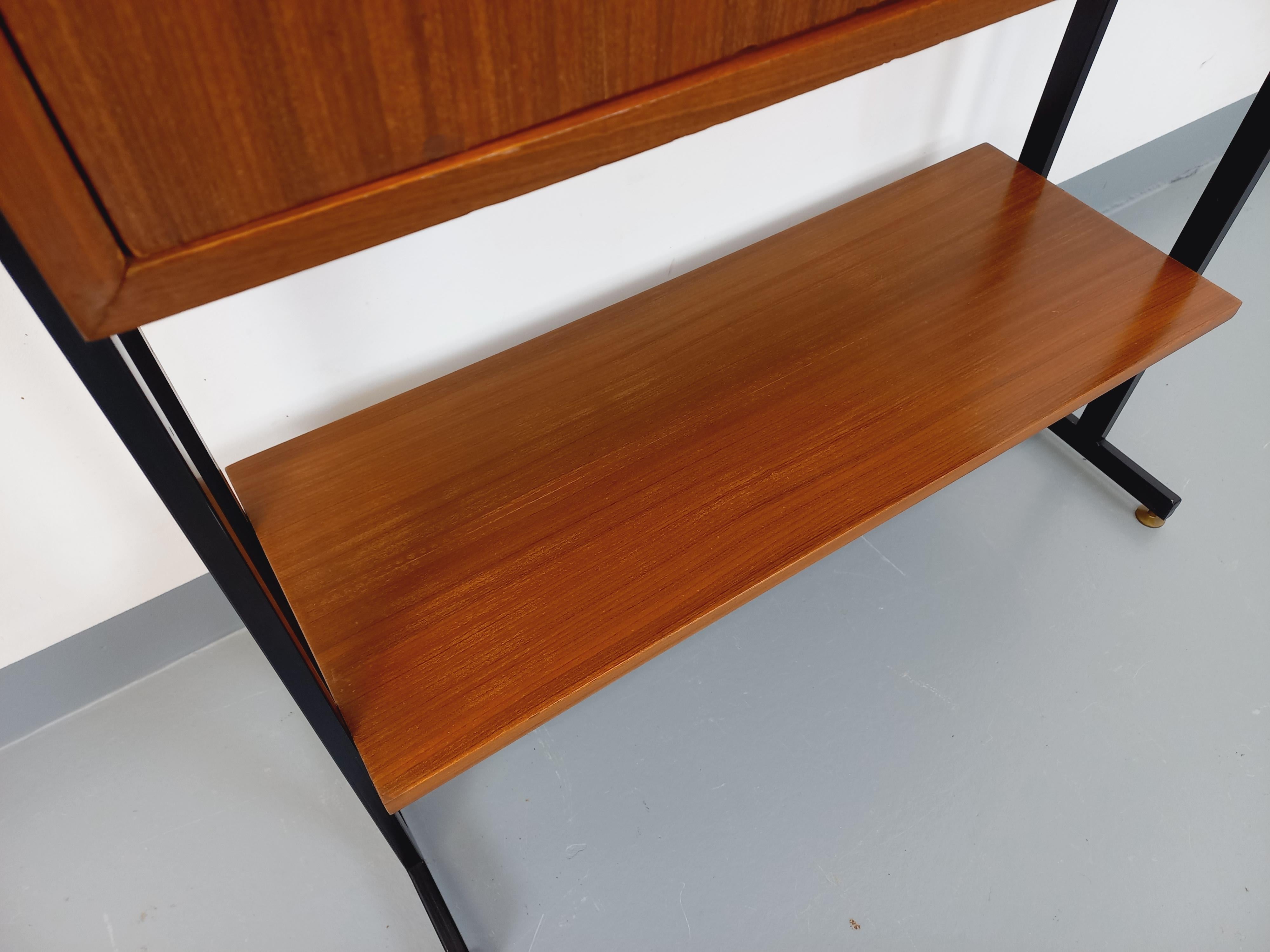 Bibliothèque étagère italienne modulable vintage en teck et métal des années 60 6