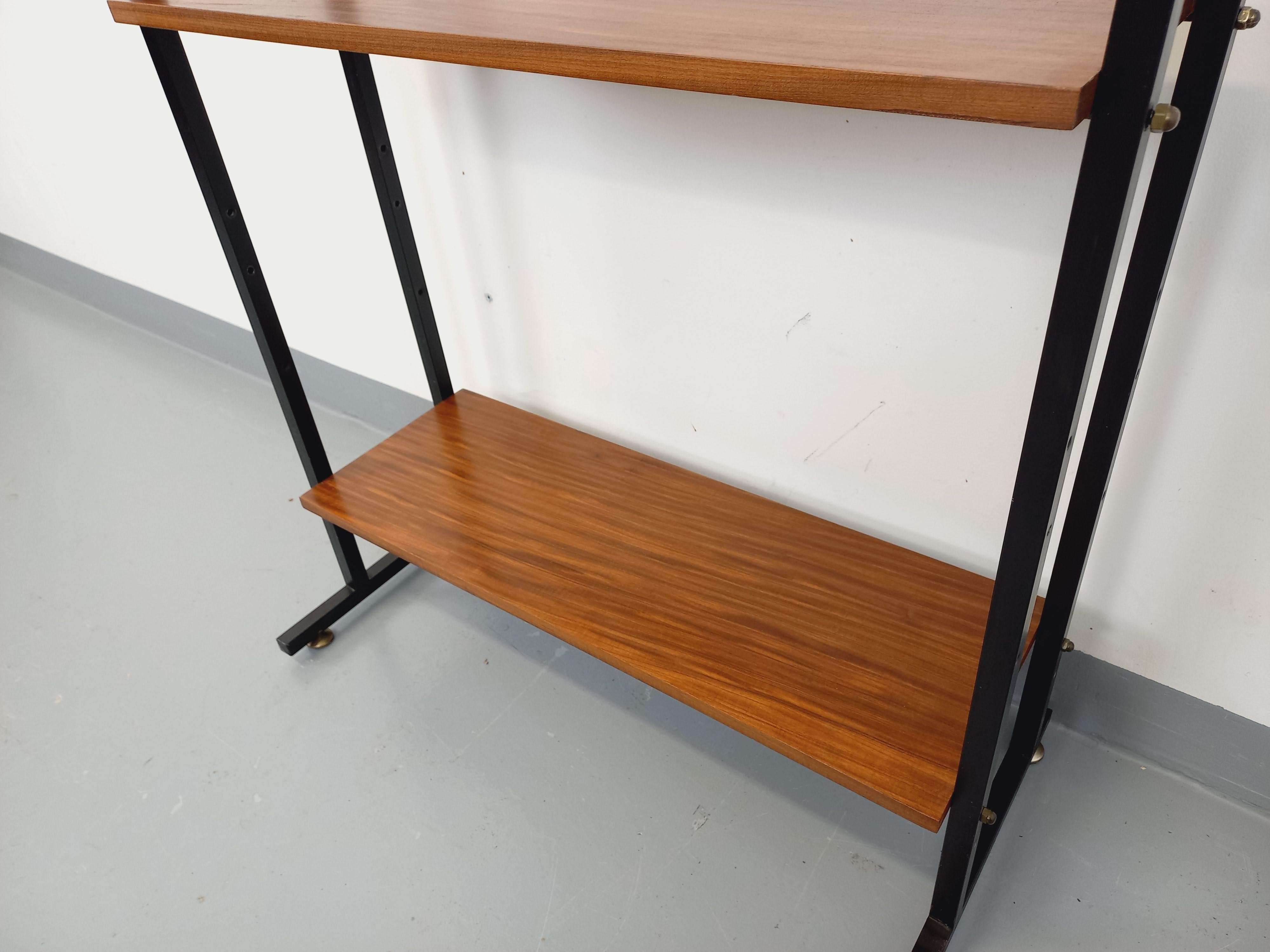 Scandinavo Bibliothèque étagère italienne modulable vintage en teck et métal des années 60 in vendita