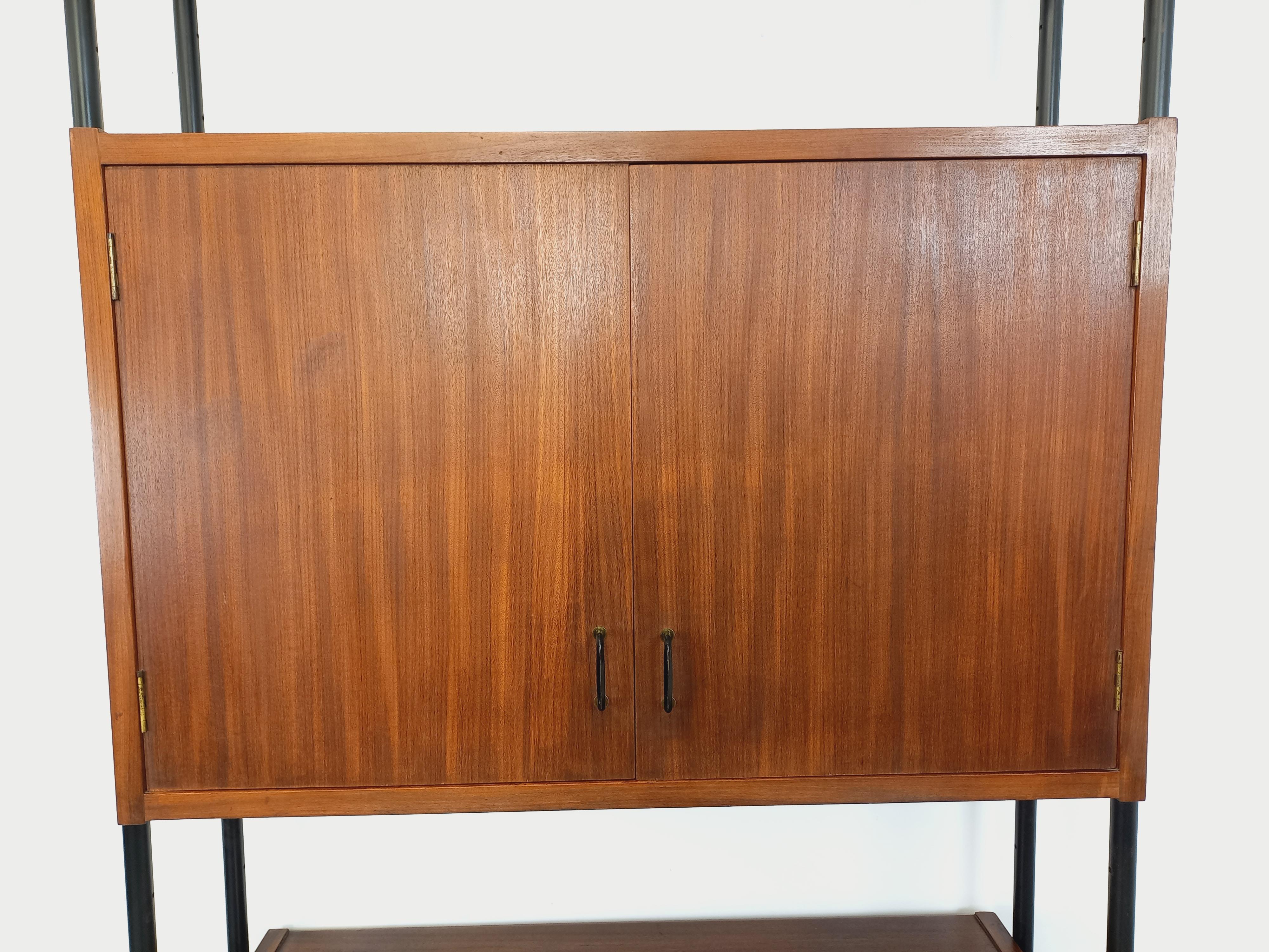 Bibliothèque étagère italienne modulable vintage en teck, métal et mélaminé en venta 11