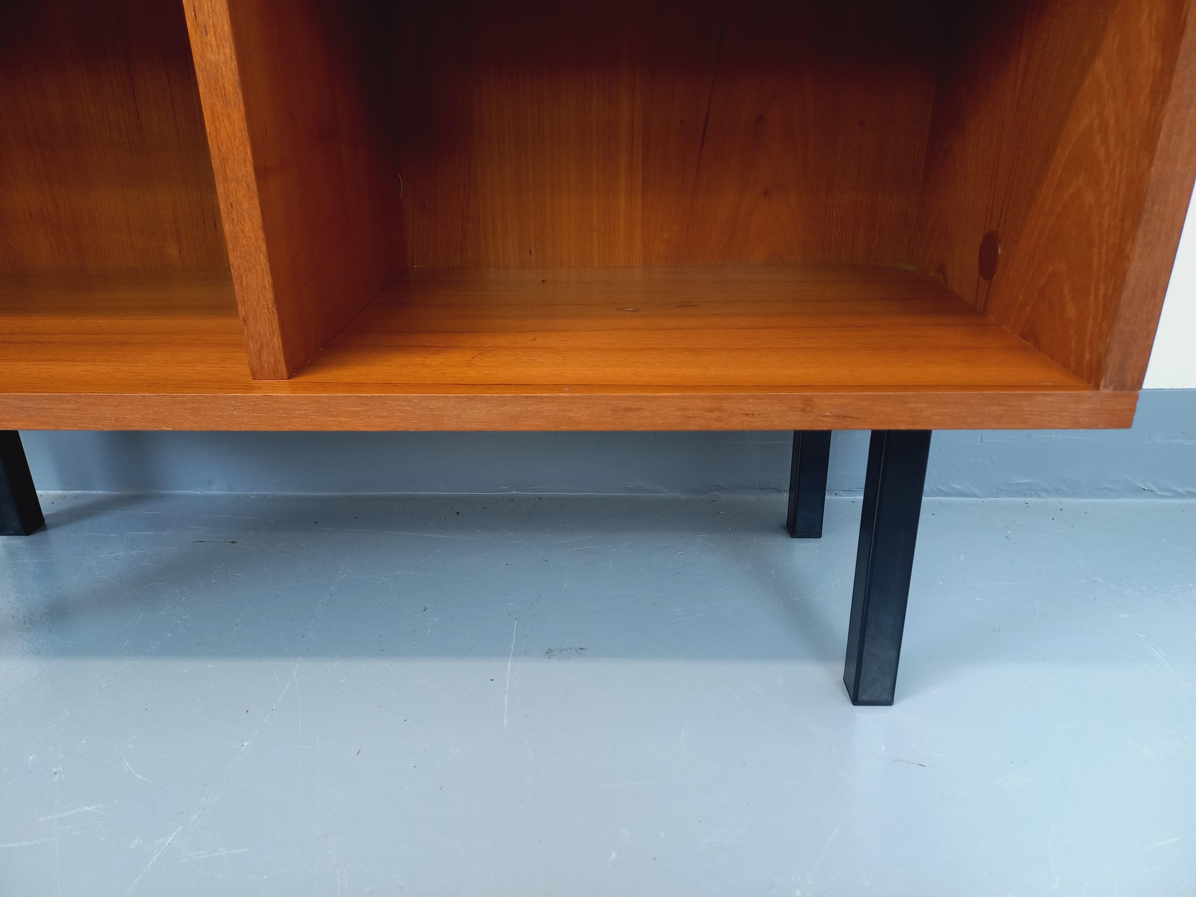Modulare Bibliothèque étagère im skandinavisch-modernen Vintage-Stil aus Teakholz im Angebot 1