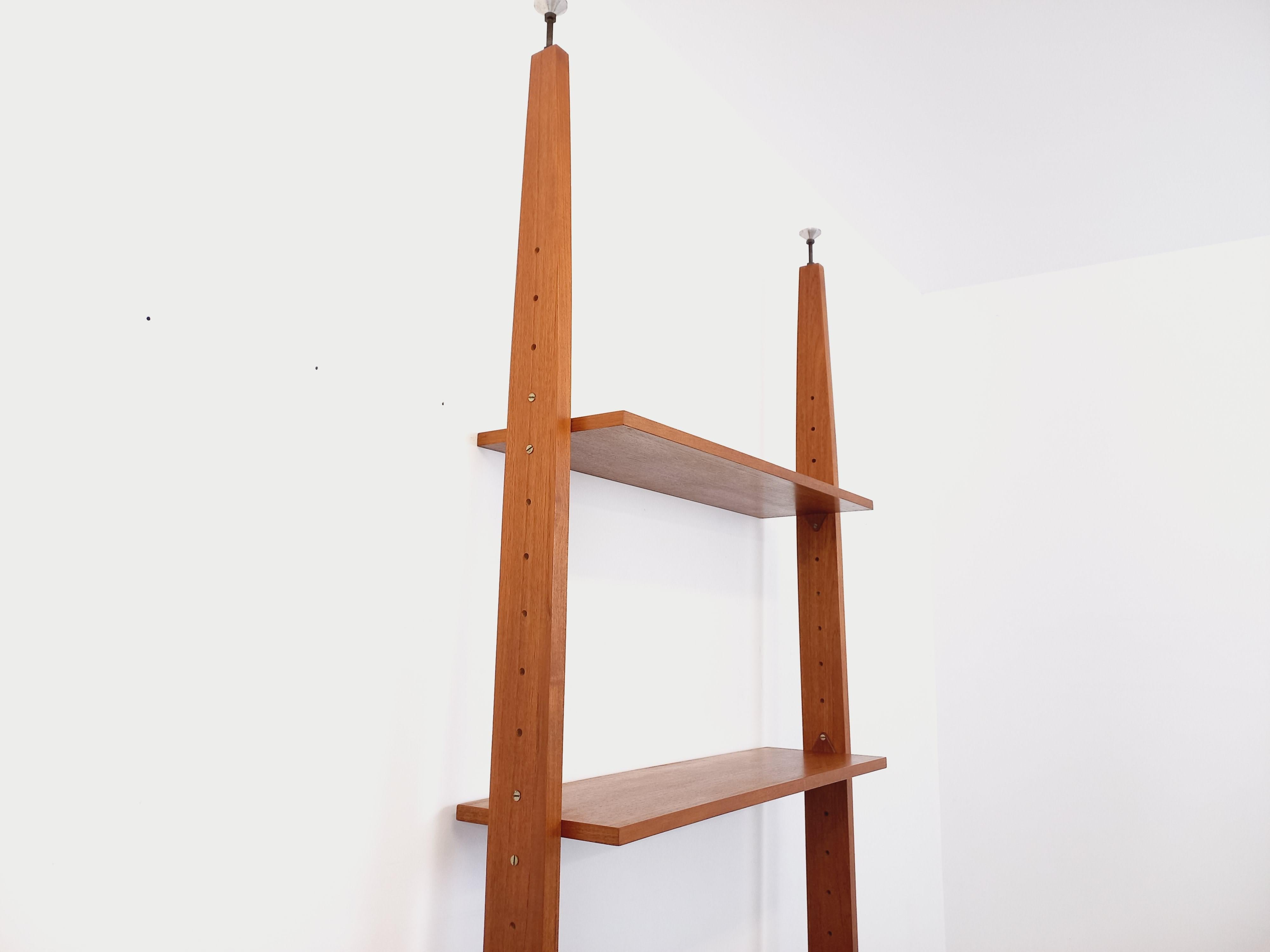 Bibliothèque étagère porte-plante modulable scandinave vintage en teck années 60 4