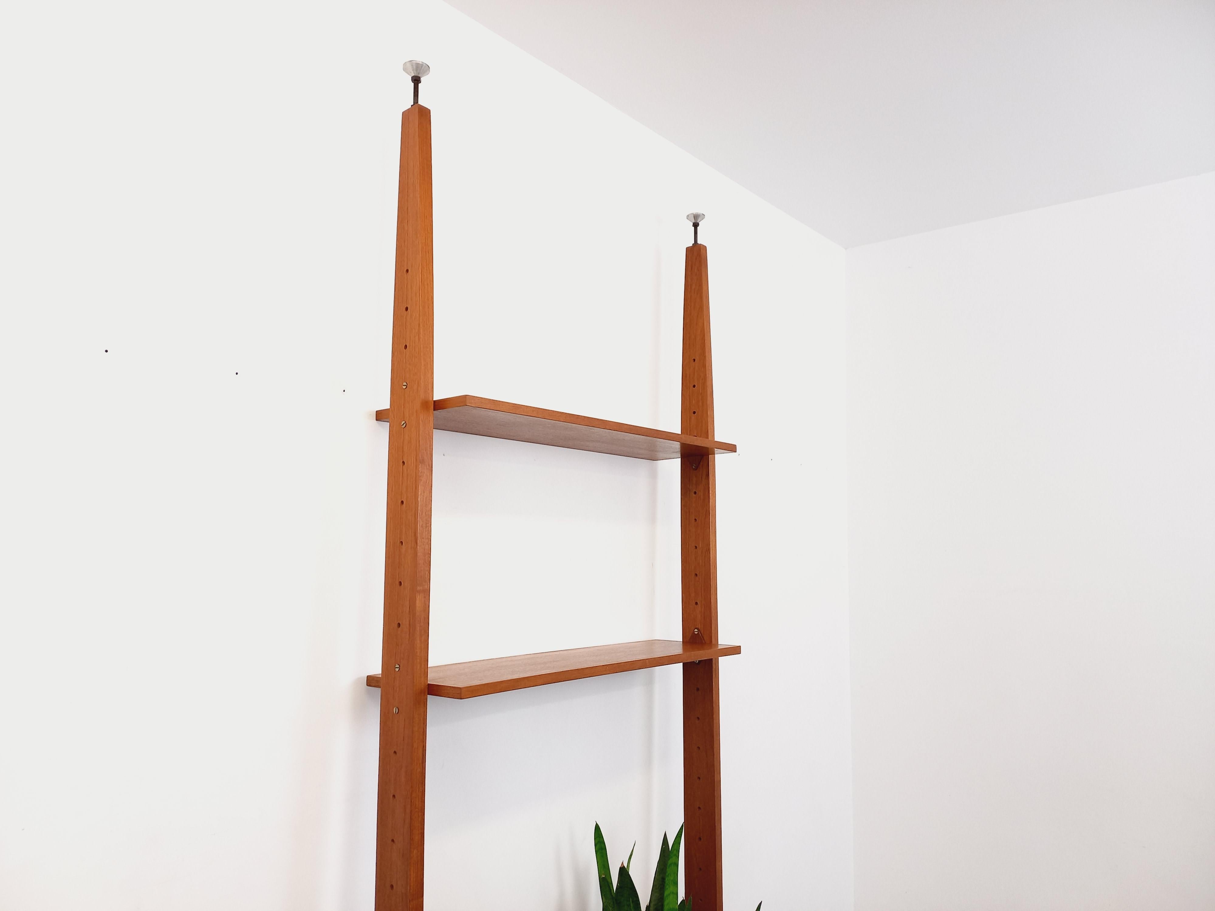 Milieu du XXe siècle Bibliothèque étagère porte-plante modulable scandinave vintage en teck années 60