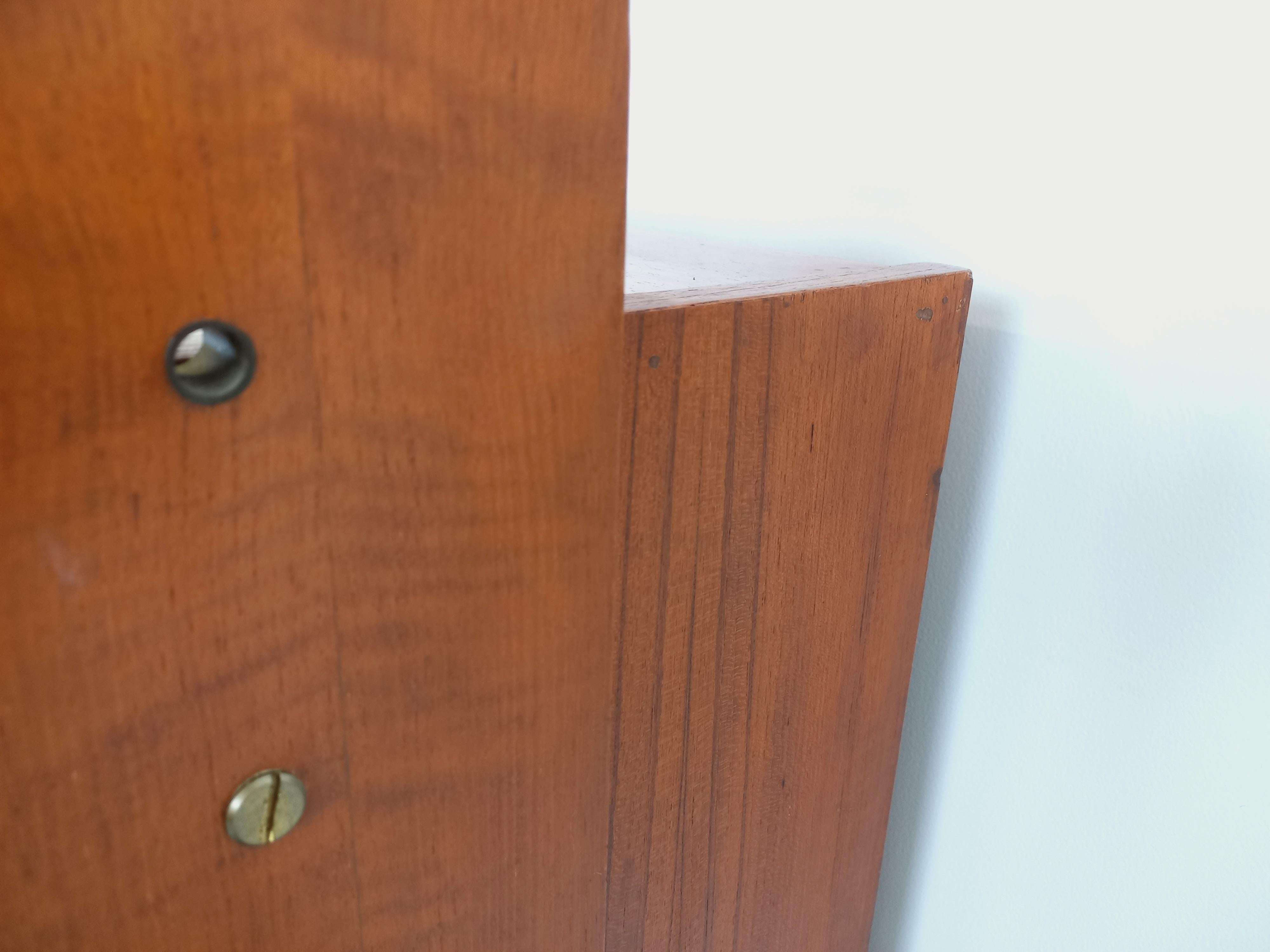 Libreria d'epoca in legno modulabile degli anni '60 in vendita 8