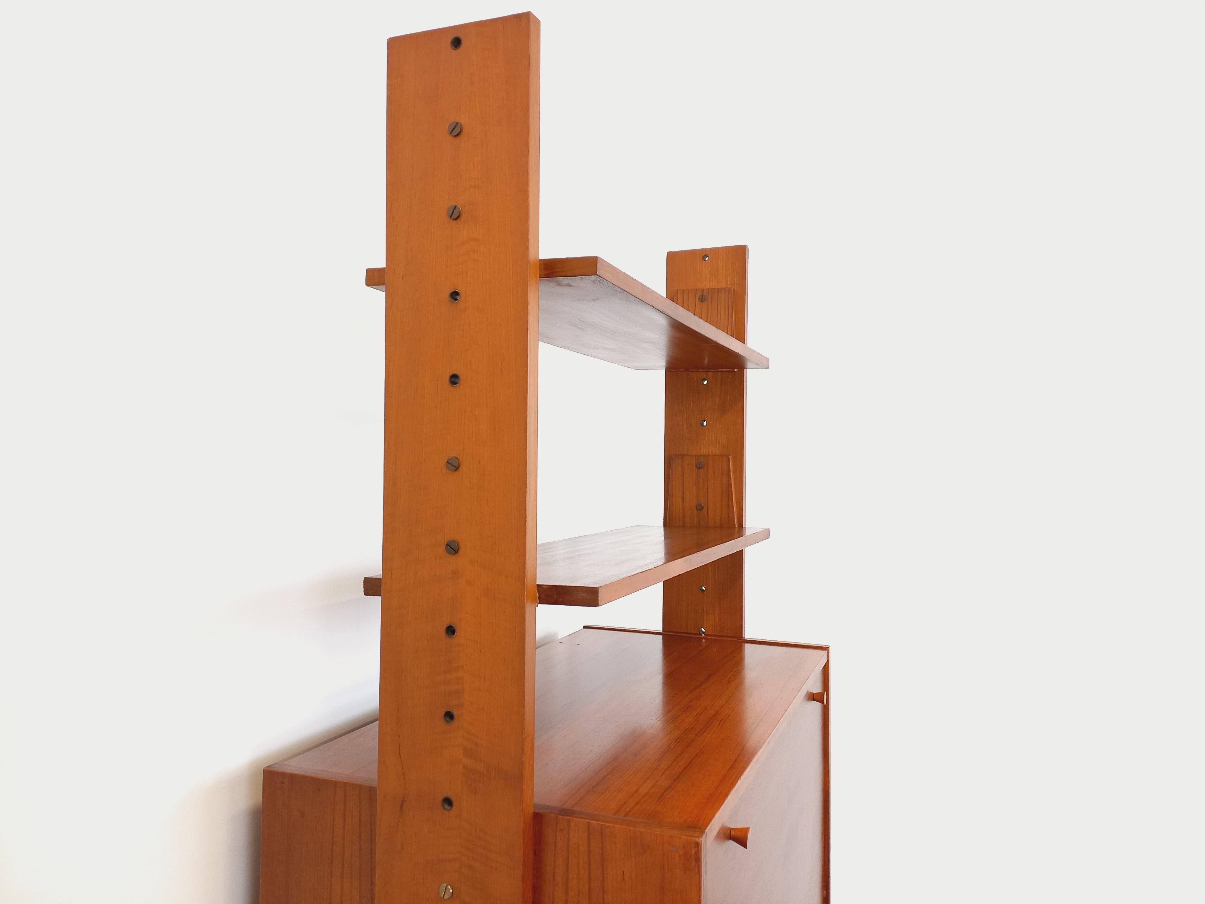 Teak Libreria d'epoca in legno modulabile degli anni '60 in vendita