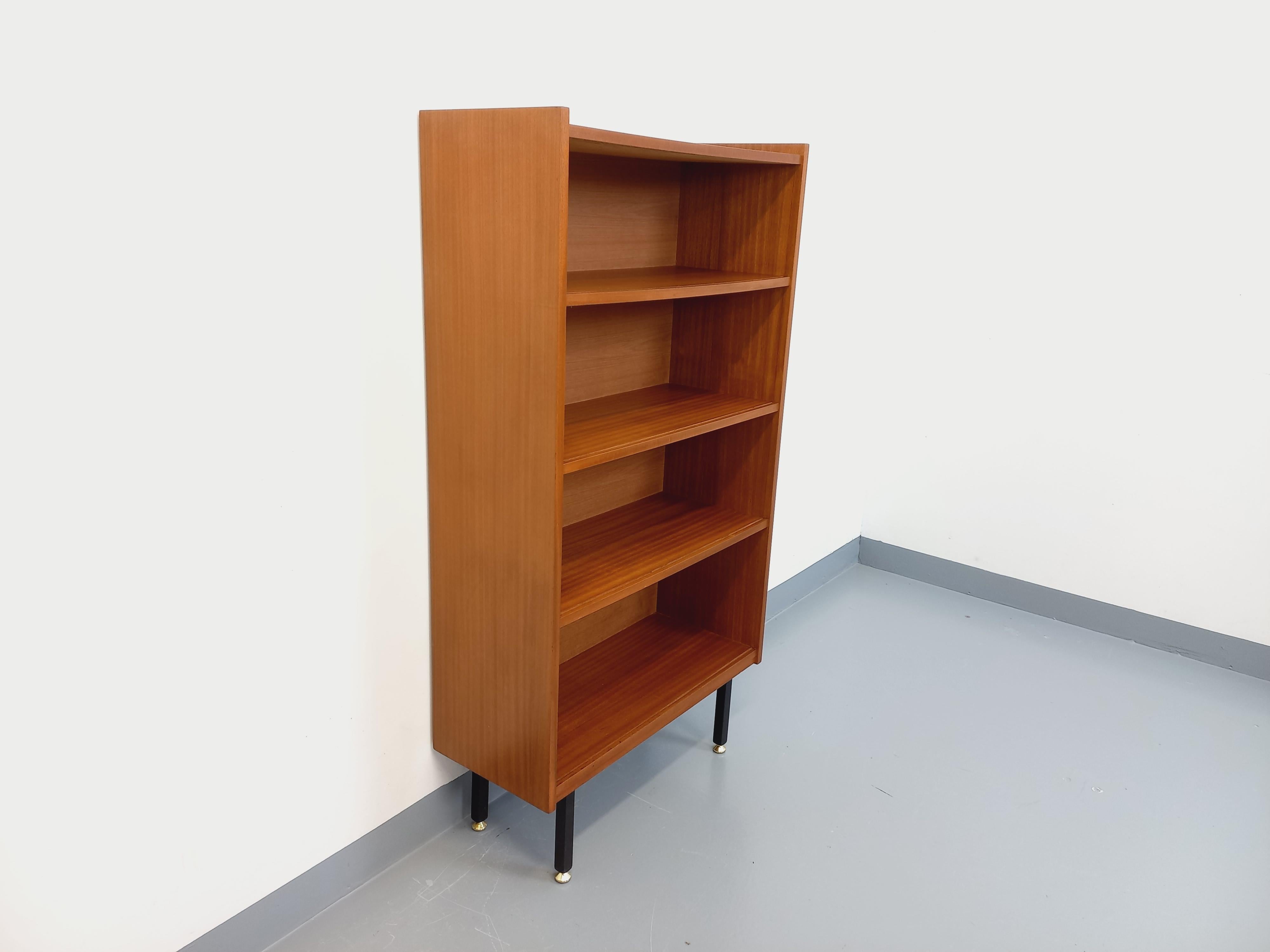 Scandinavo moderno Biblioteca d'epoca in stile bois teck degli anni 60 in vendita