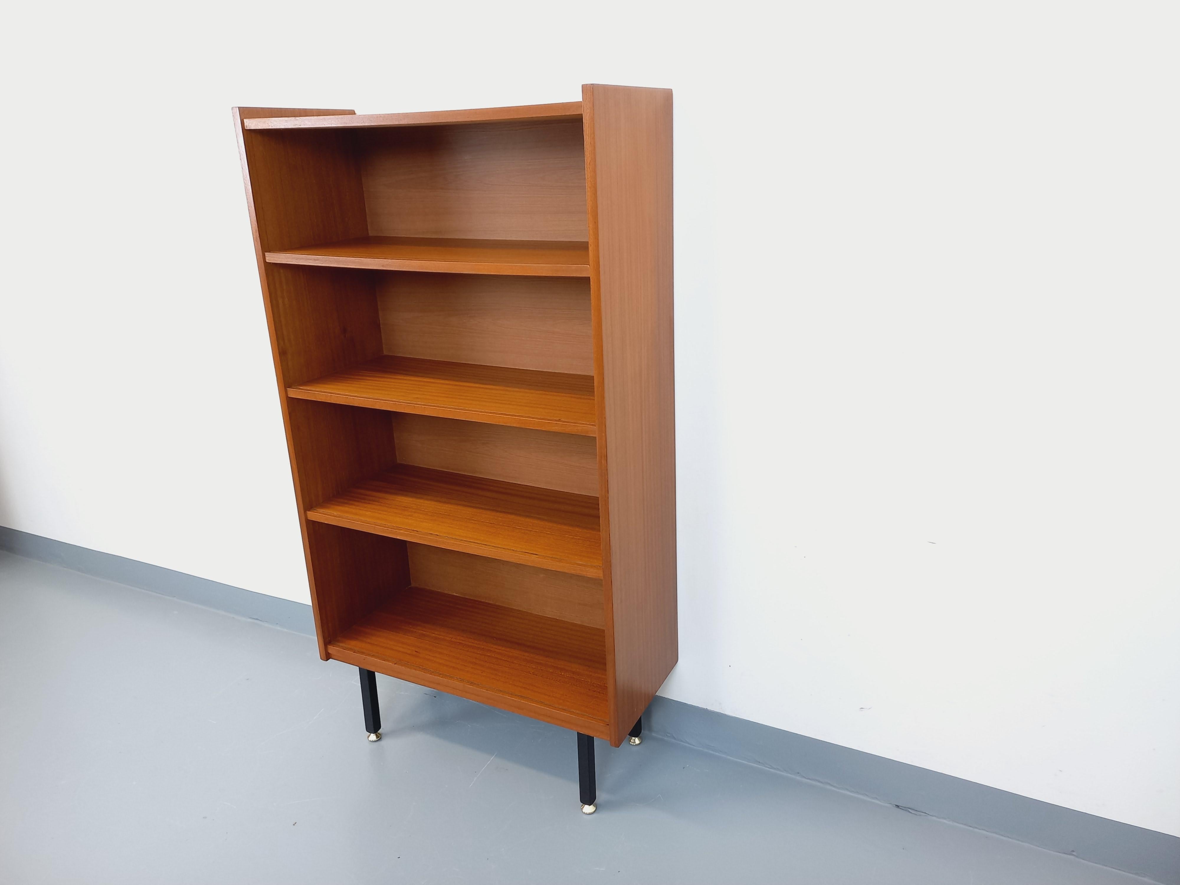 Francese Biblioteca d'epoca in stile bois teck degli anni 60 in vendita