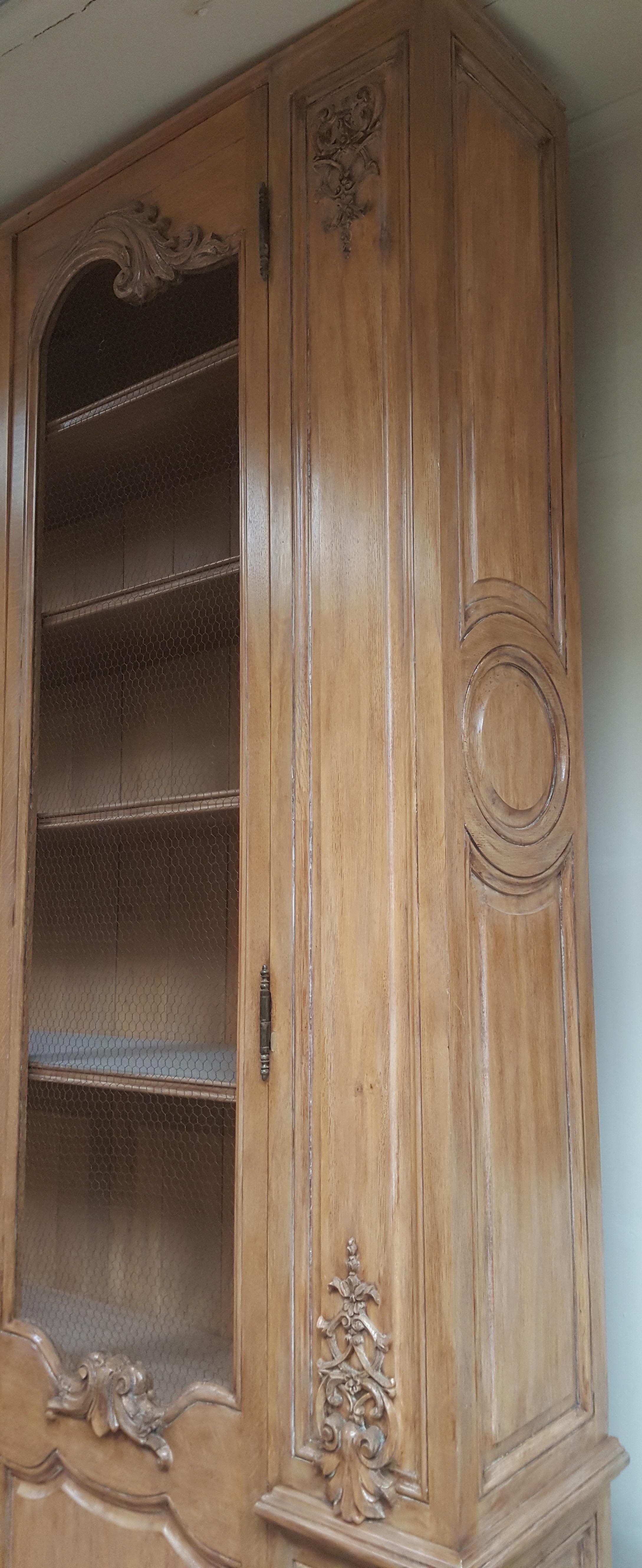 American Bibliotheque Hand Carved Details in Oak For Sale