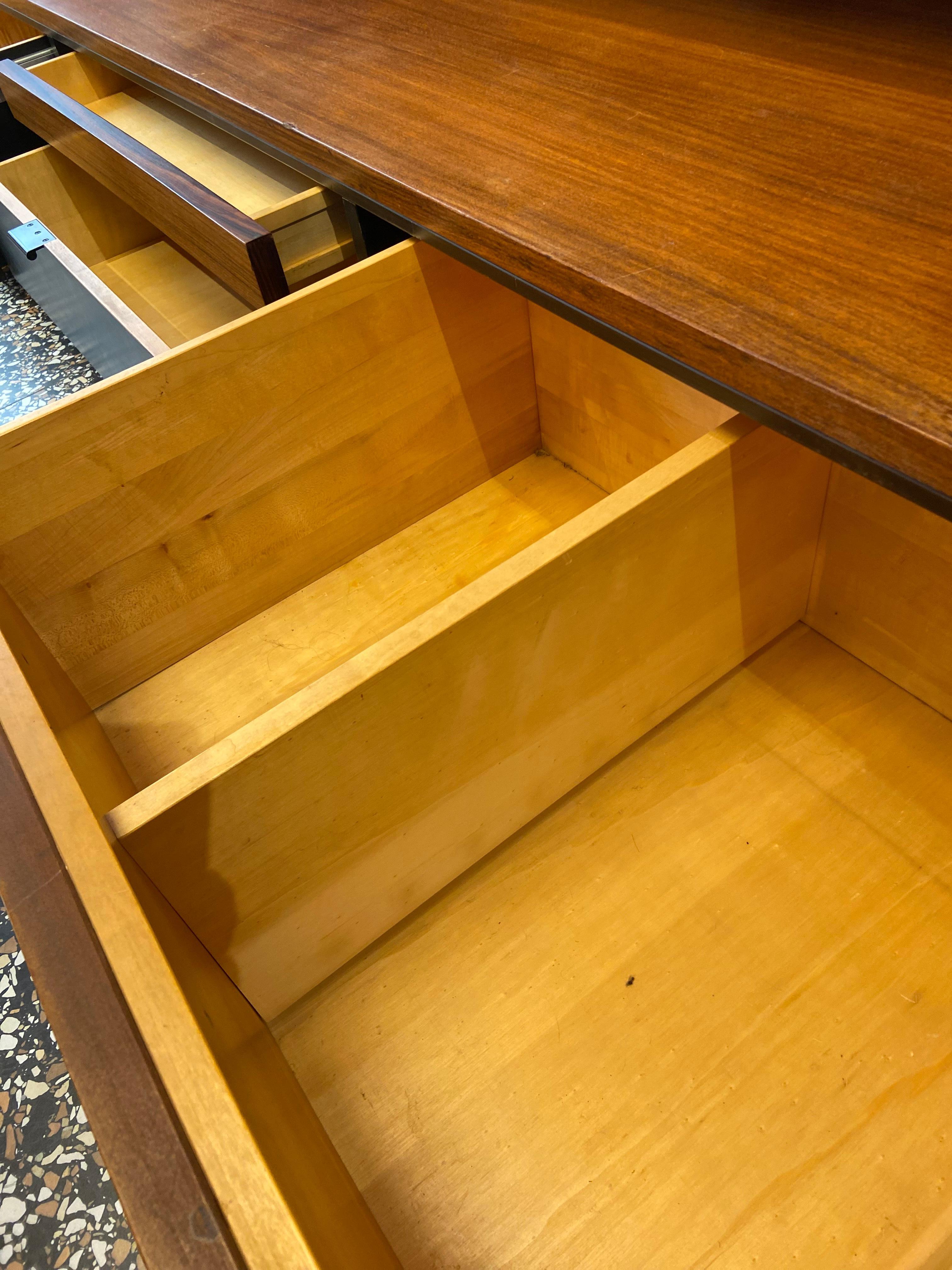 Biblioteca modulare in bois de rose di Dieter Waeckerlin, 1950 circa in vendita 3