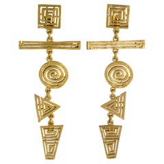 Pendientes colgantes extra largos de metal dorado de edición limitada Biche de Bere Paris
