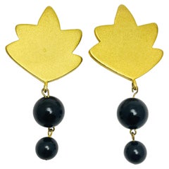 BICHE de BERE PARIS made in France gold beads dangle designer clip on earrings
