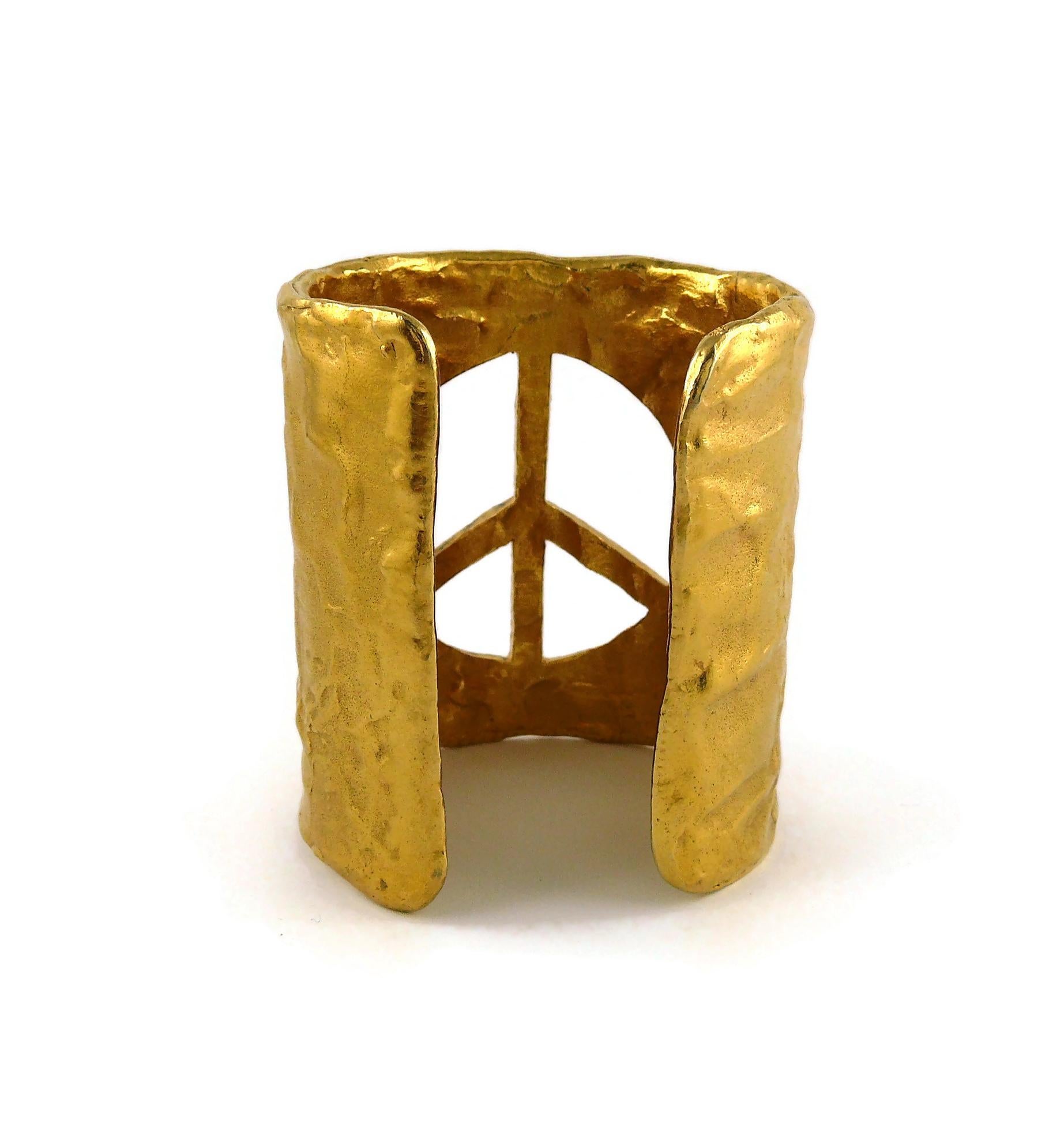Biche de Bere Vintage Gold Toned Cut Out Peace Sign Cuff Bracelet 7