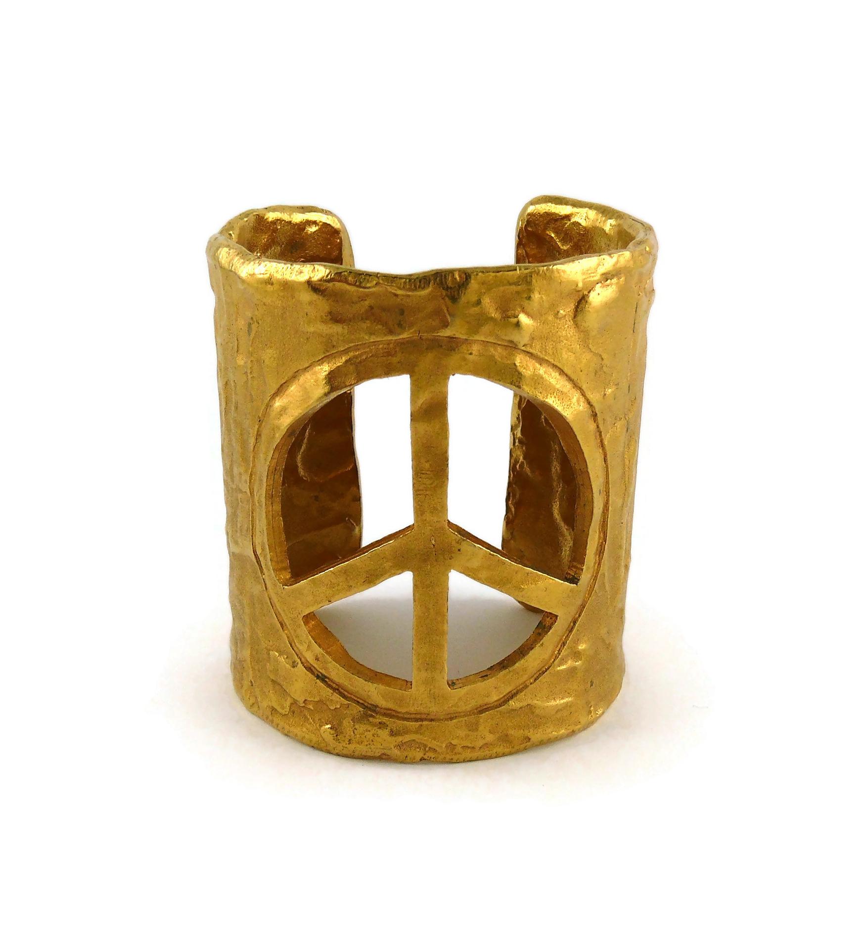 Biche de Bere Vintage Gold Toned Cut Out Peace Sign Cuff Bracelet 3